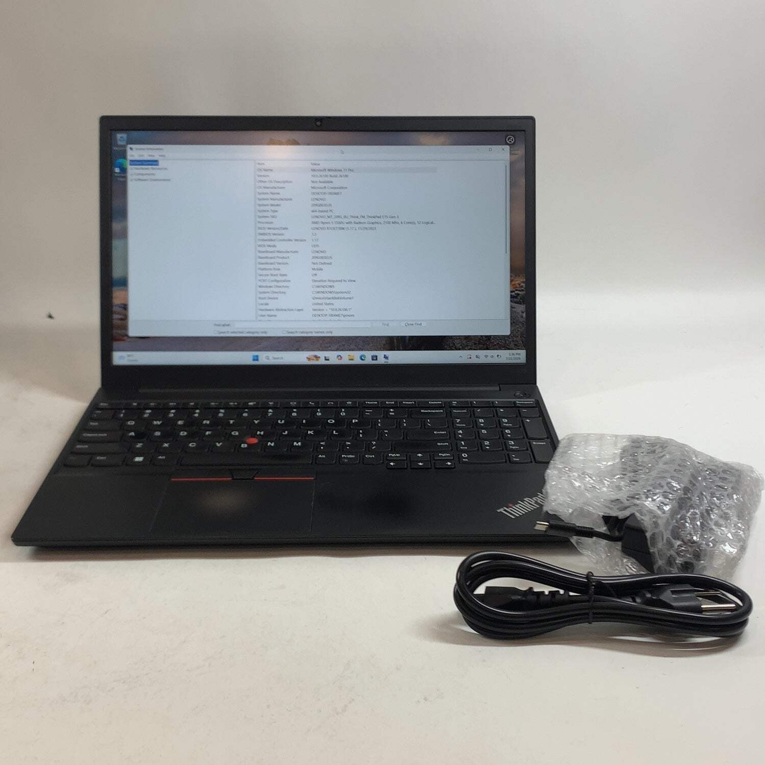 Lenovo ThinkPad E15 Gen 3 15.6″ Ryzen 5 5500U 2.1GHz 8GB RAM 256GB SSD