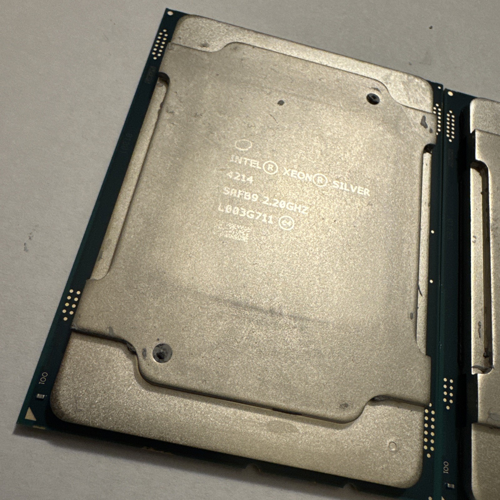Pair of Intel Xeon Silver 4214R SRG1W 2.40GHz CPU Processor w/ Black Bracket