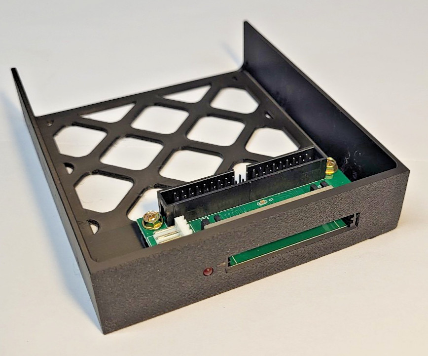 3.5″ Bay Compact Flash to ide Adapter with Molex extension