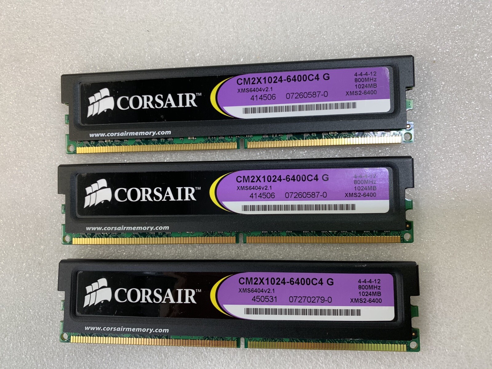 Corsair DDR2 3GB (3x 1GB) Xtreme Perf XMS2-6400 CM2X1024-6400C4 RAM Desktop