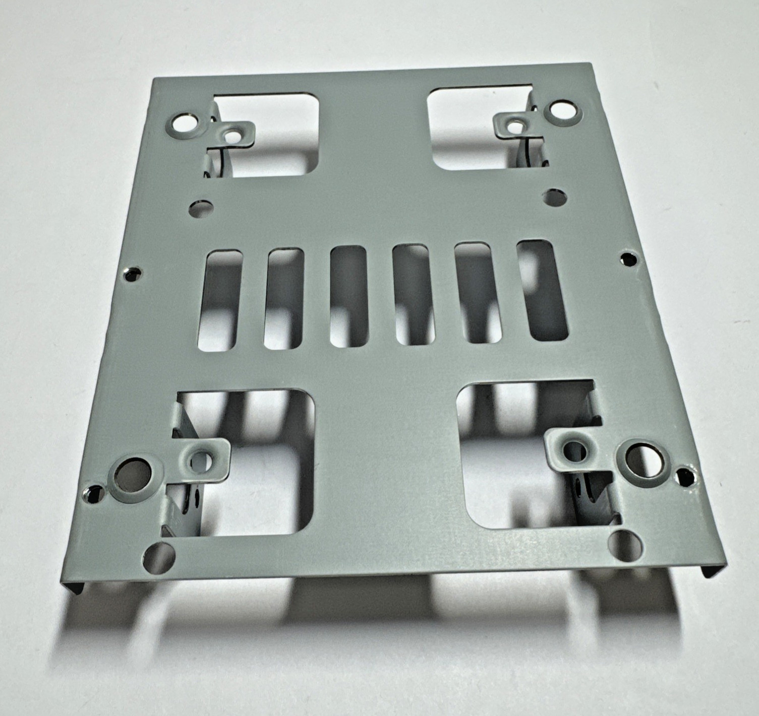 StarTech Dual 2.5″ to 3.5″ HDD Bracket for SATA Hard Drives for Mounting Bay