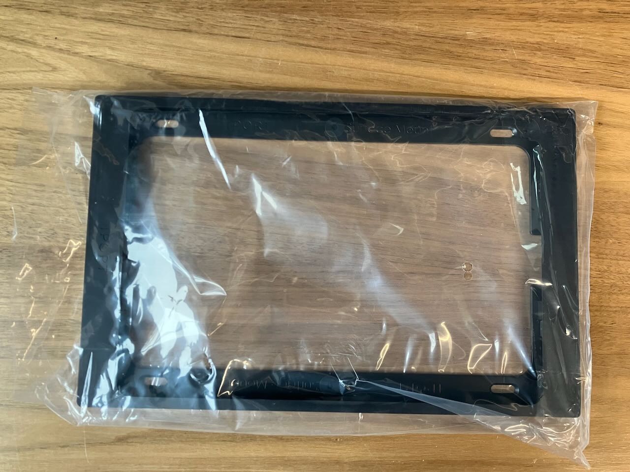 iPort Surface Mount Bezel, Black, for Apple iPad 8th/9th Gen 10.2″