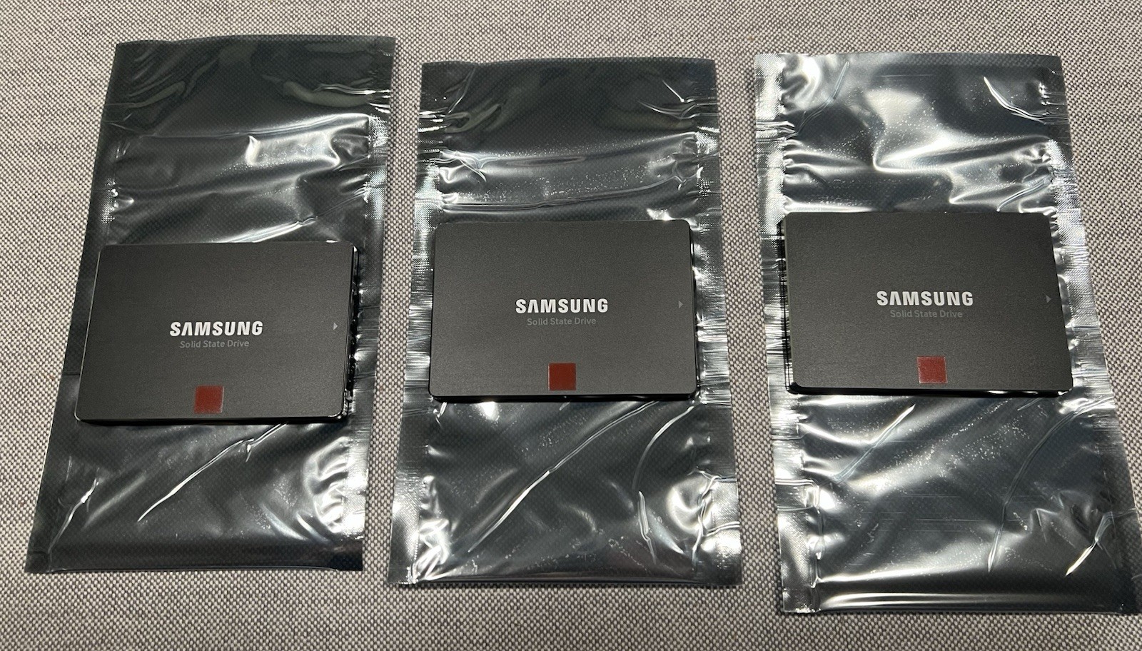 Samsung 850 PRO 1TB SATA3 2.5″ Internal Solid State Drive SSD 3 Available