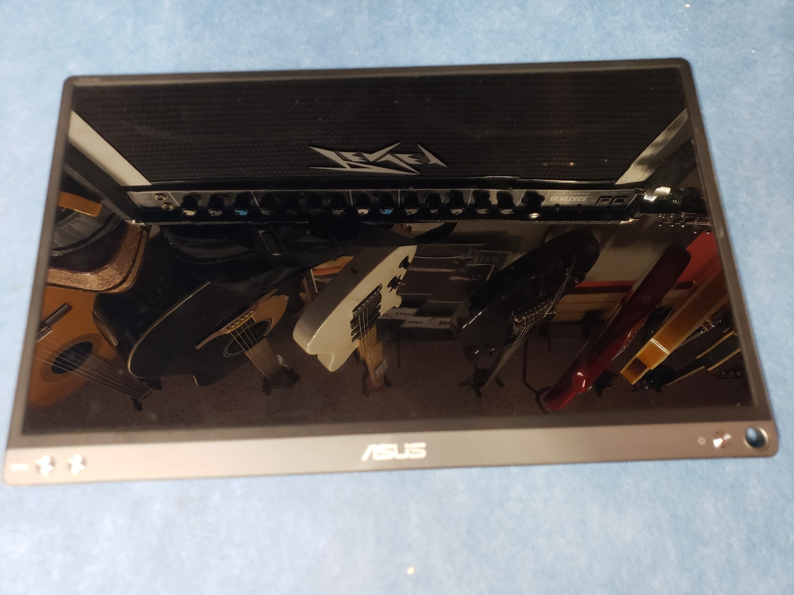 ASUS ZenScreen MB16A 15.6” Portable USB-C Monitor Only parts cracked screen
