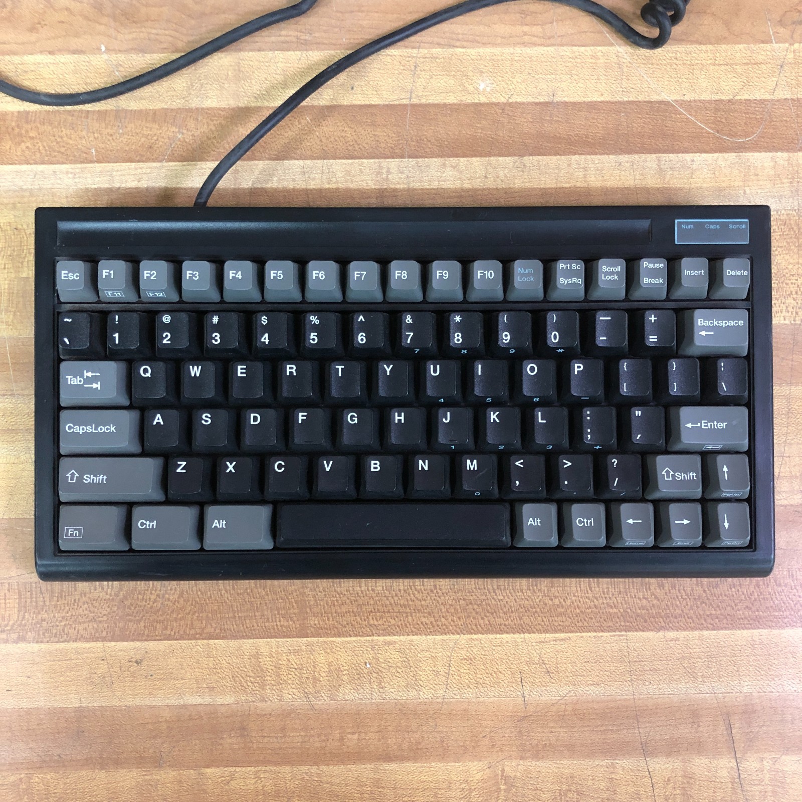 BTC 5100 Compact AT 5-Pin DIN Computer Black Mini Keyboard (TESTED WORKS)