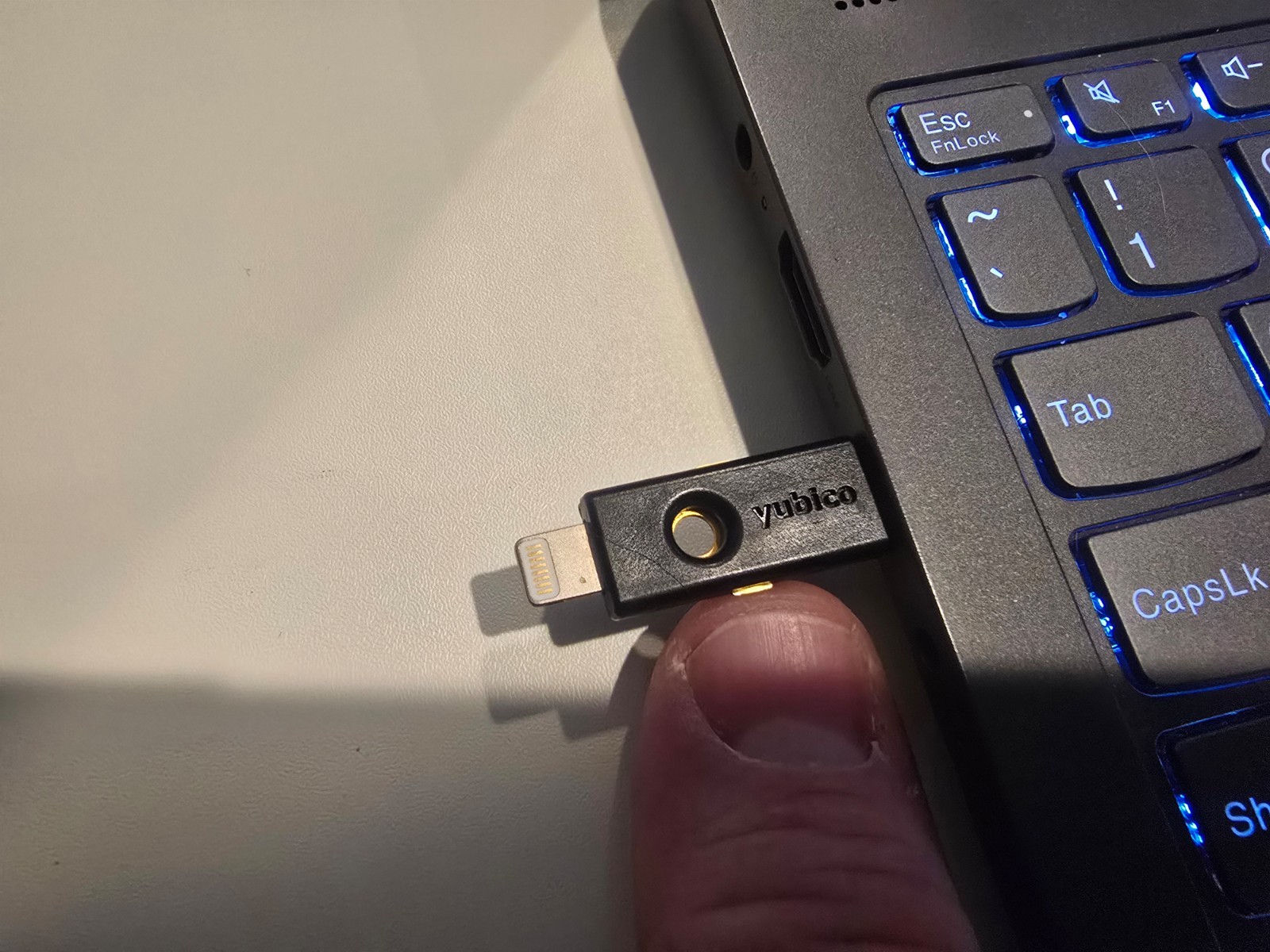 Yubico YubiKey ‎5C NFC Security Key Interface – USBA, USBC, Lightning