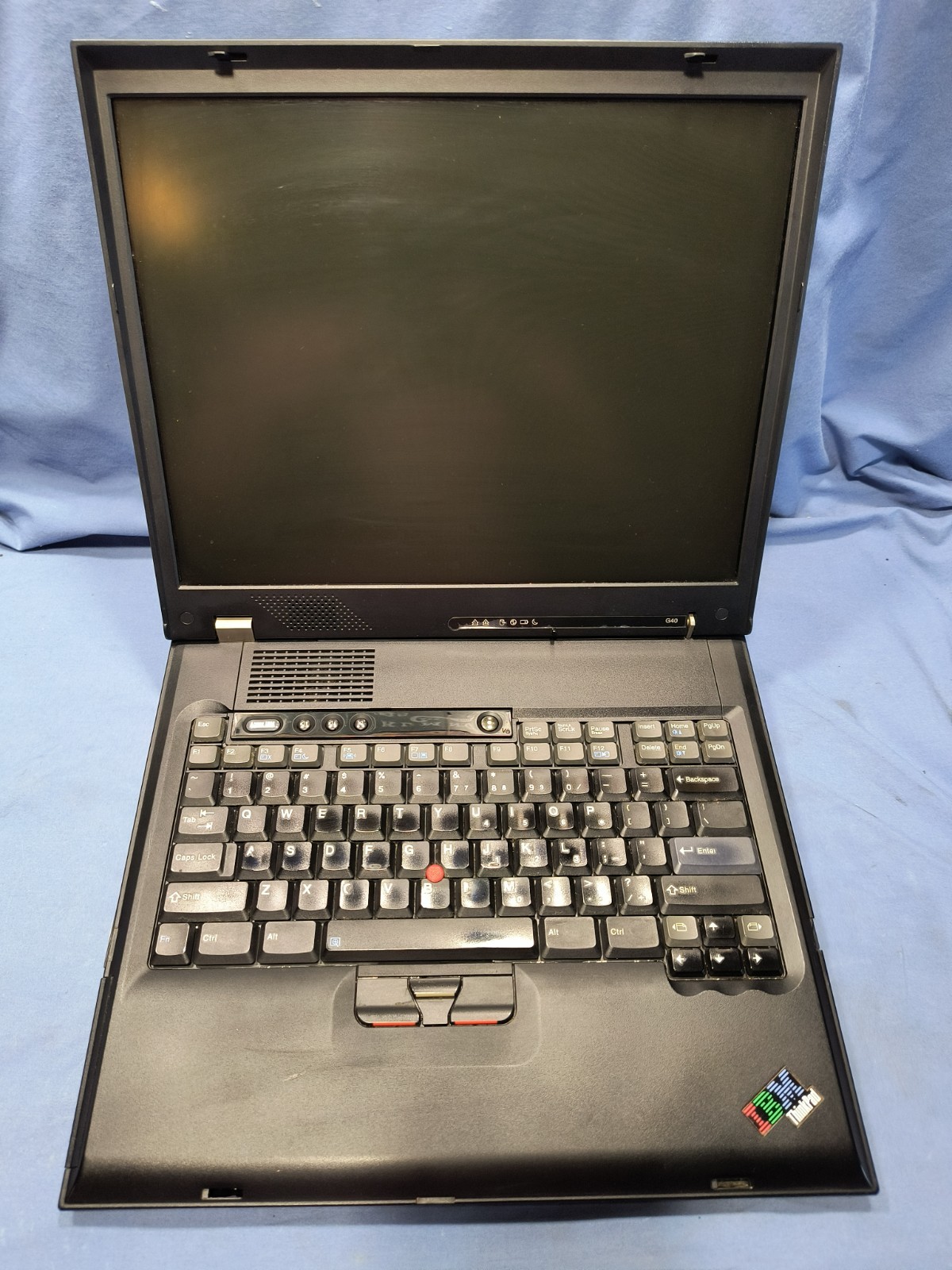 IBM ThinkPad G40 Laptop 15″ GOOD Screen Windows XP Pro Office 2003 Pro