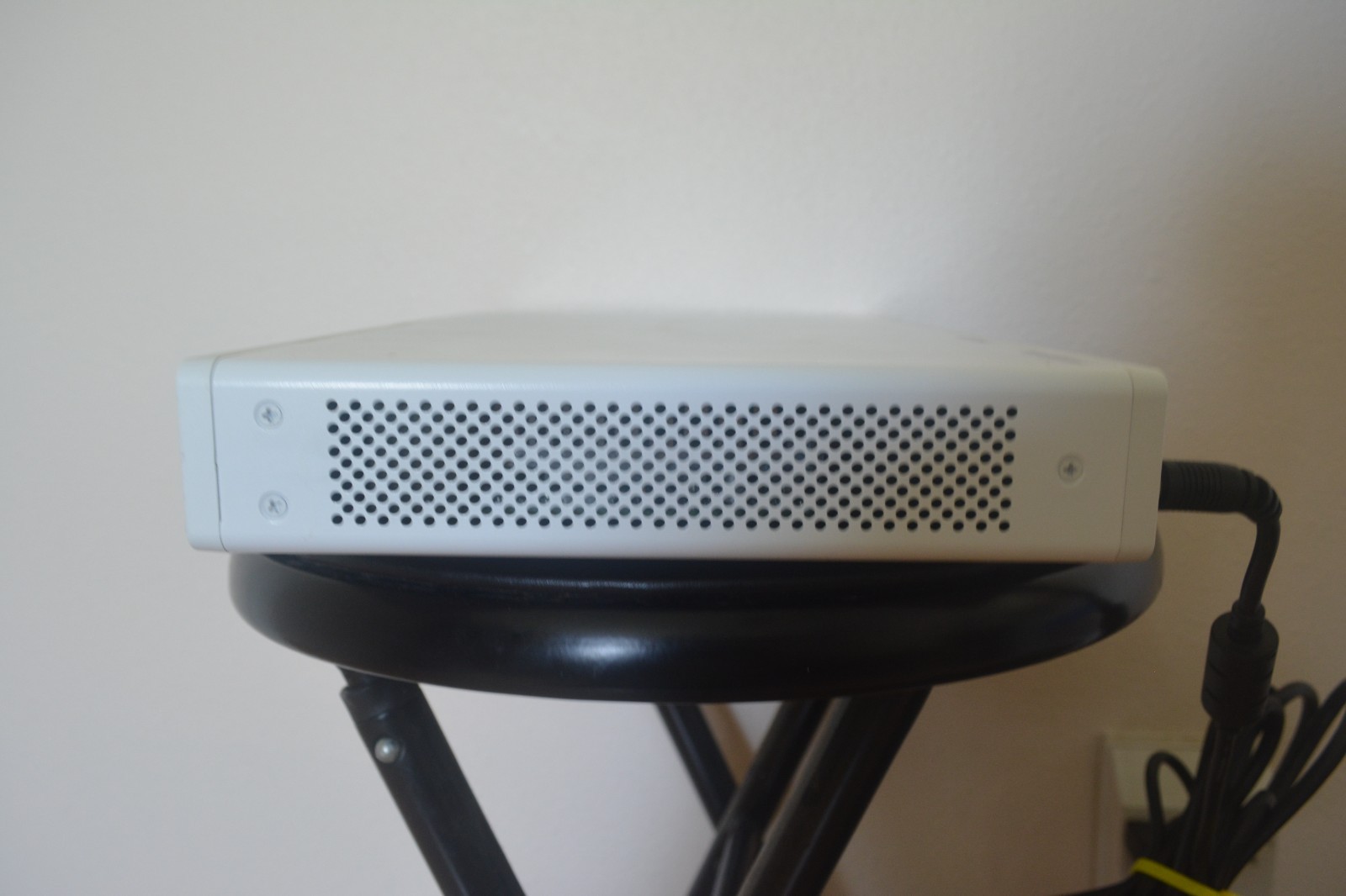 Sophos XGS 116 Next-Gen Network Security Firewall Appliance with AC Adapter