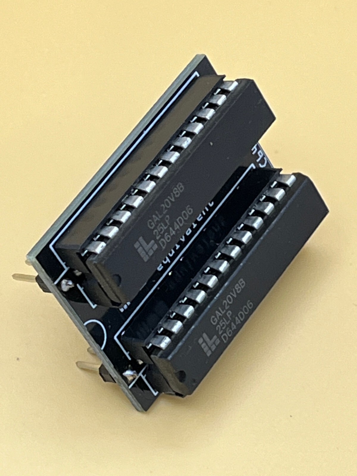 Commodore 64 PLA Replacement MOS 906114-01 / PLS100 C64, SX 64 High Quality USA