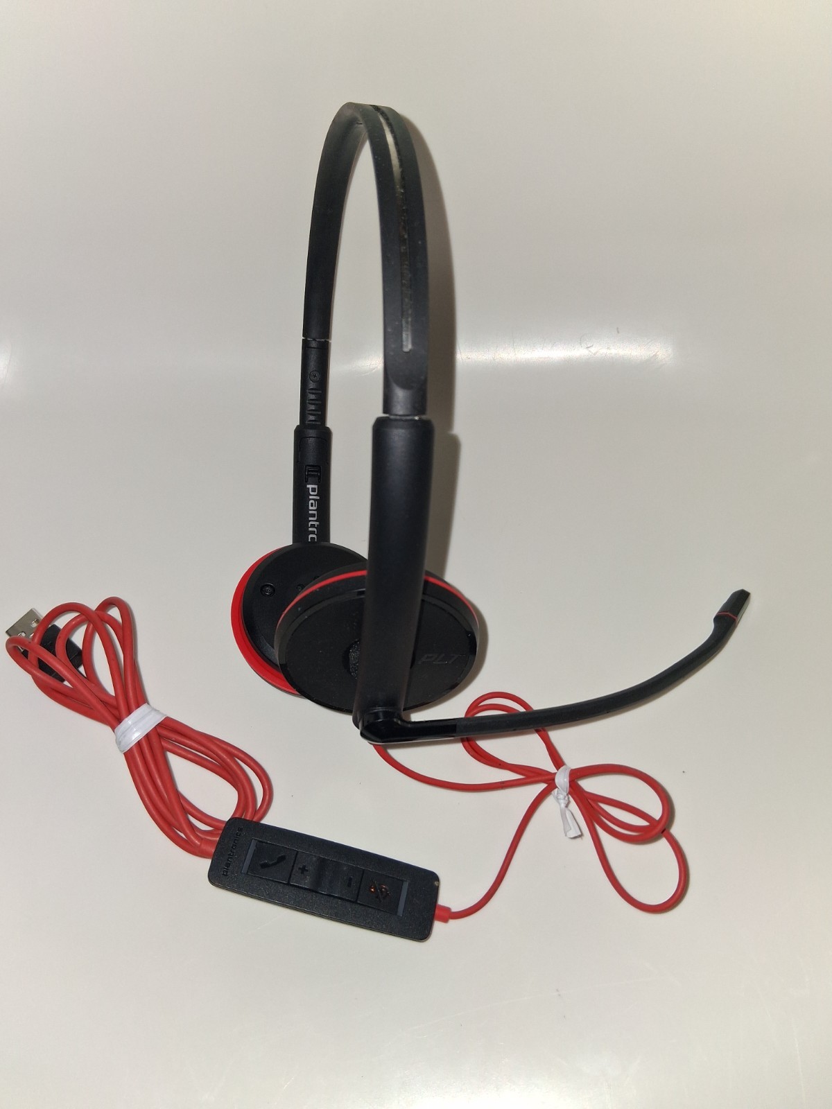 Plantronics Blackwire C3220 USB-A Binaural UC Headset 209745-22