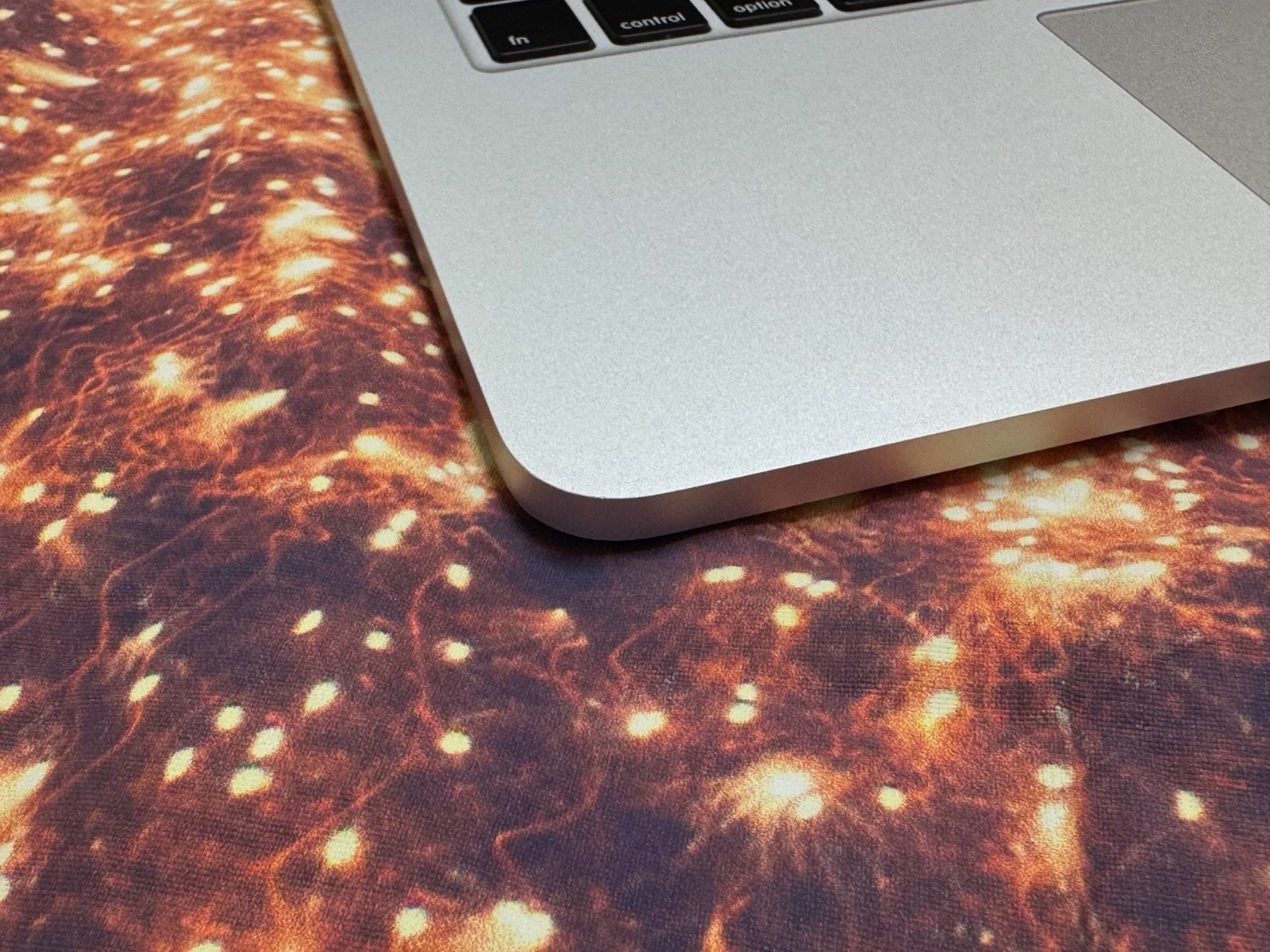 Apple MacBook Pro 13″ 2015 Retina 2.7 Core i5 16GB RAM-512GB SSD. Nice Condition