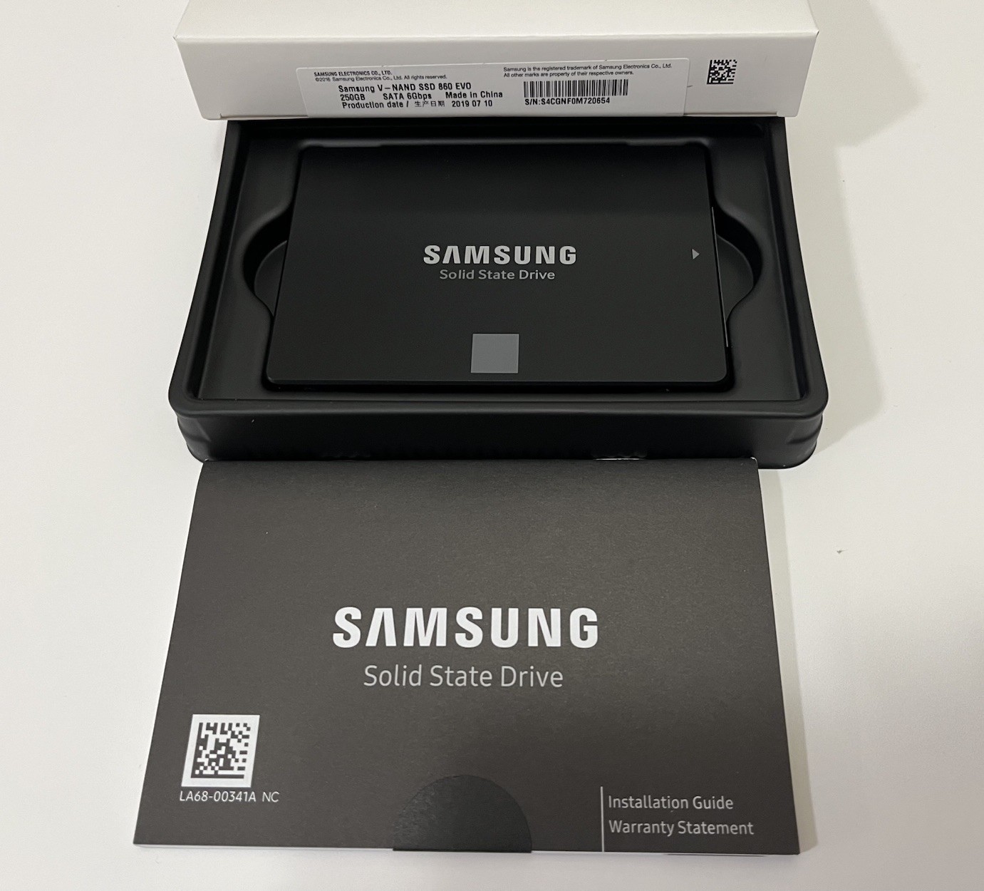 Samsung 860 EVO 250GB 2.5in SATA III Internal SSD 550/520MB/s MZ-76E250