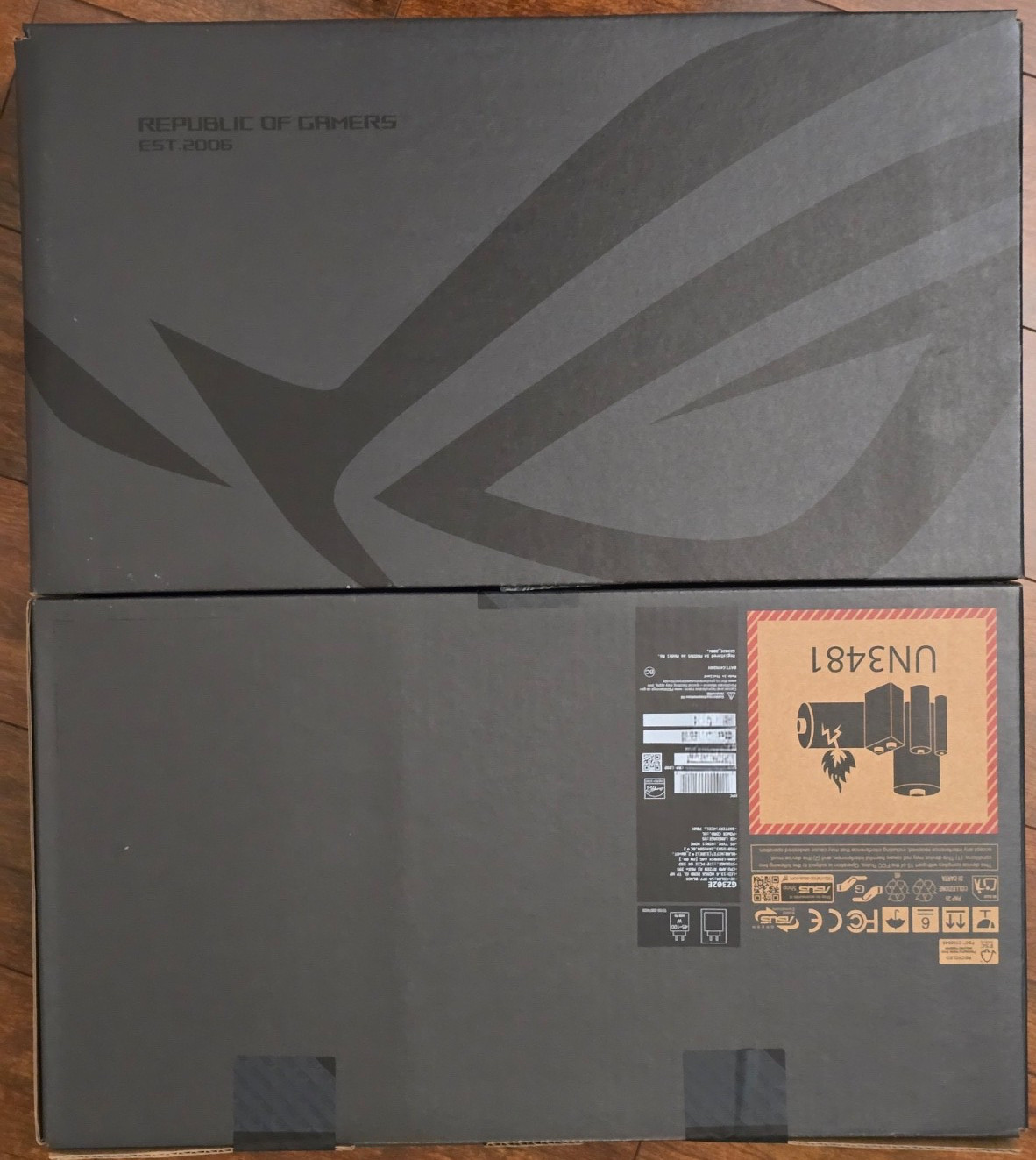 Brand New Asus ROG Flow Z13 13.4″ 2.5K 180Hz Ryzen AI MAX+ 395 64GB RAM 1TB SSD