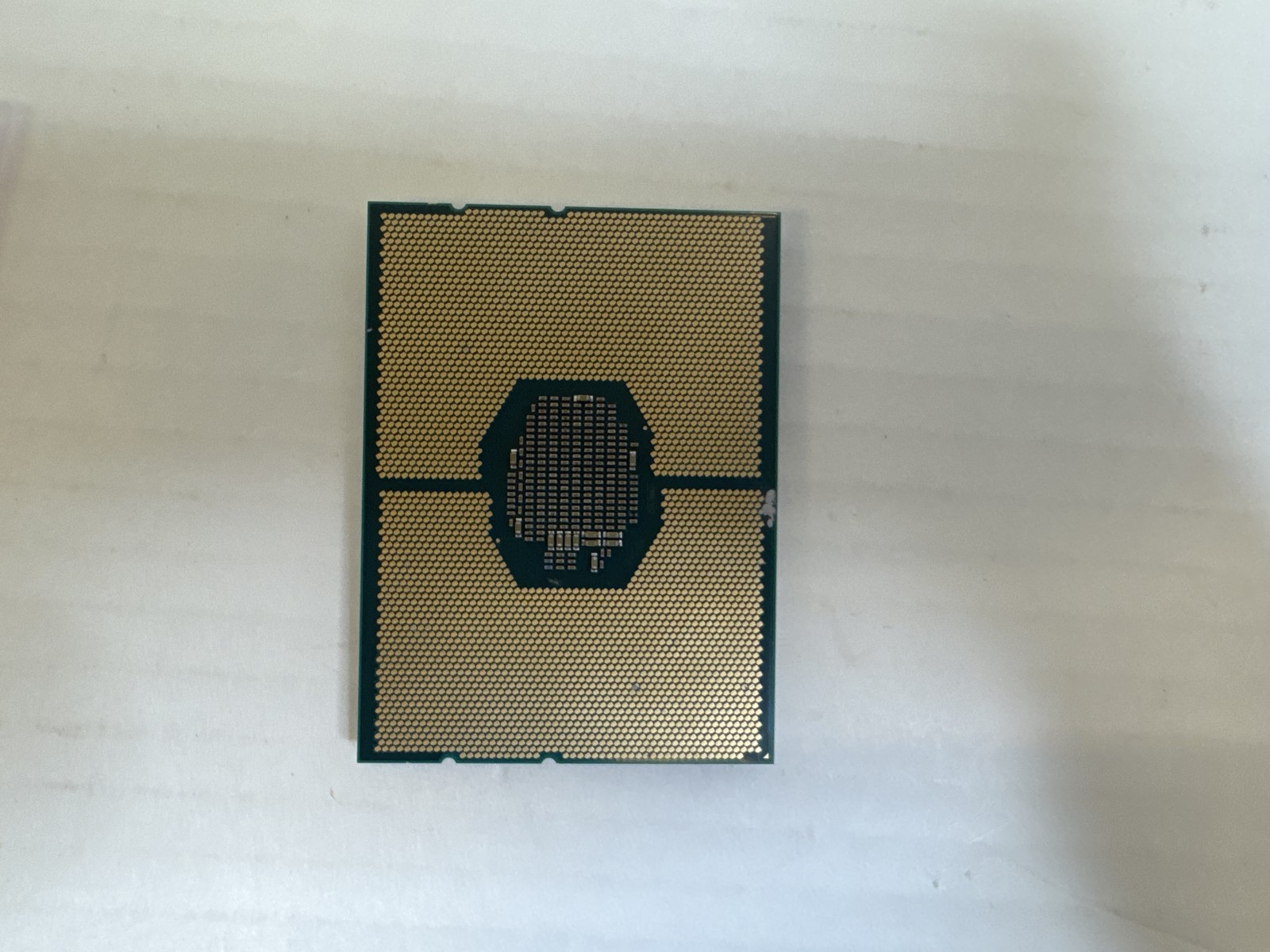 SRG1W – D3 Intel Xeon Silver 4214R 12-Core 2.40GHz Processor