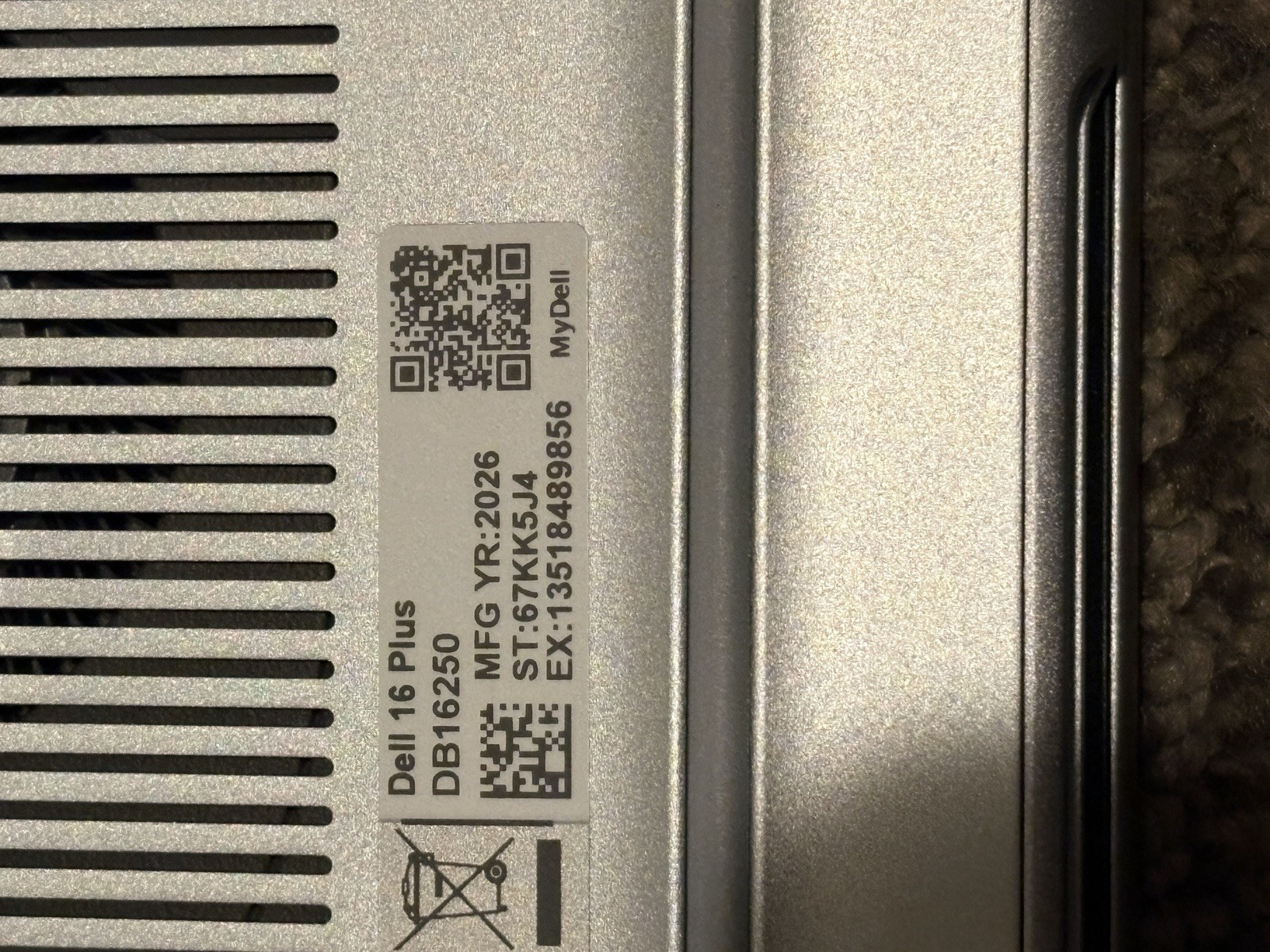 Dell 16 Plus DB16250 16″ Touch Laptop- Ultra 7 258V – 1 TB SSD 32GB LPDDR5X