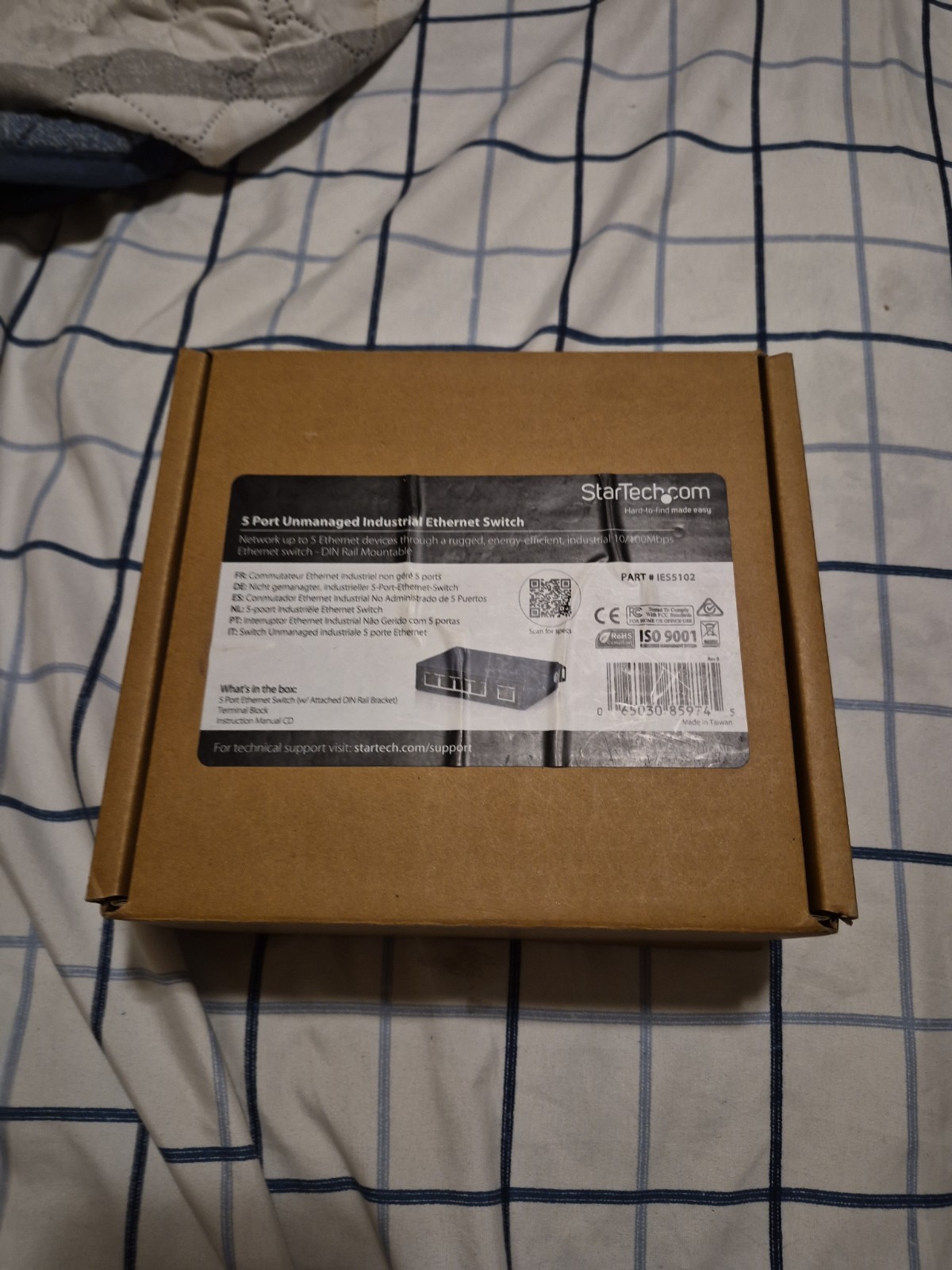 StarTech IES5102 5 Port Unmanaged Industrial Ethernet Switch DIN Rail Mountable