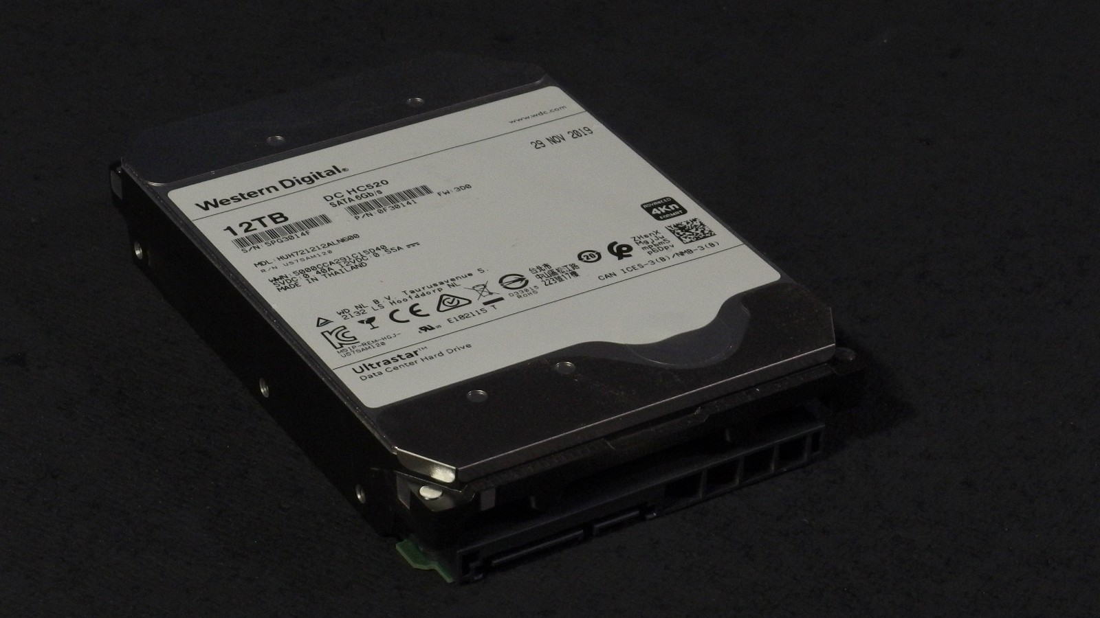 WD Ultrastar DC HC520 HUH721212ALN600 12TB SATA 3.5″ under 2k hours nearly new