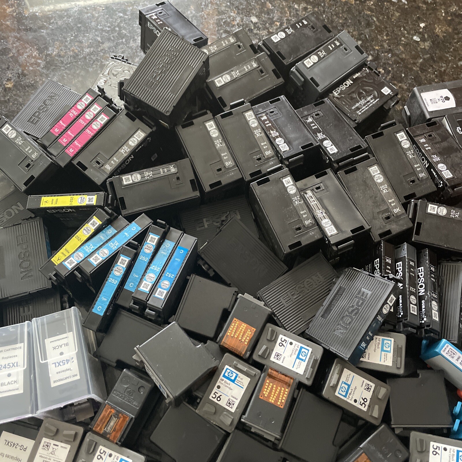 Mixed Lot 206 Empty Ink Cartridges Staples Rewards: HP, Canon, Epson *******