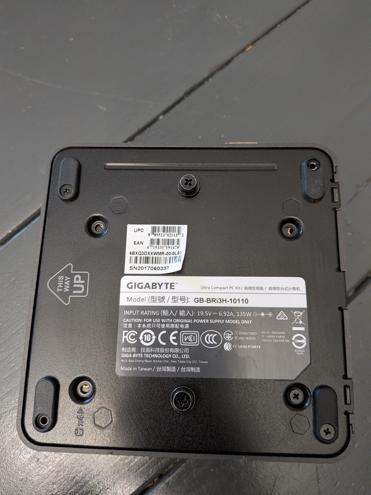 Gigabyte Ultra Compact PC Kit GB-BRi3-10110 i3 16GB Win11 NO POWER SUPPLY