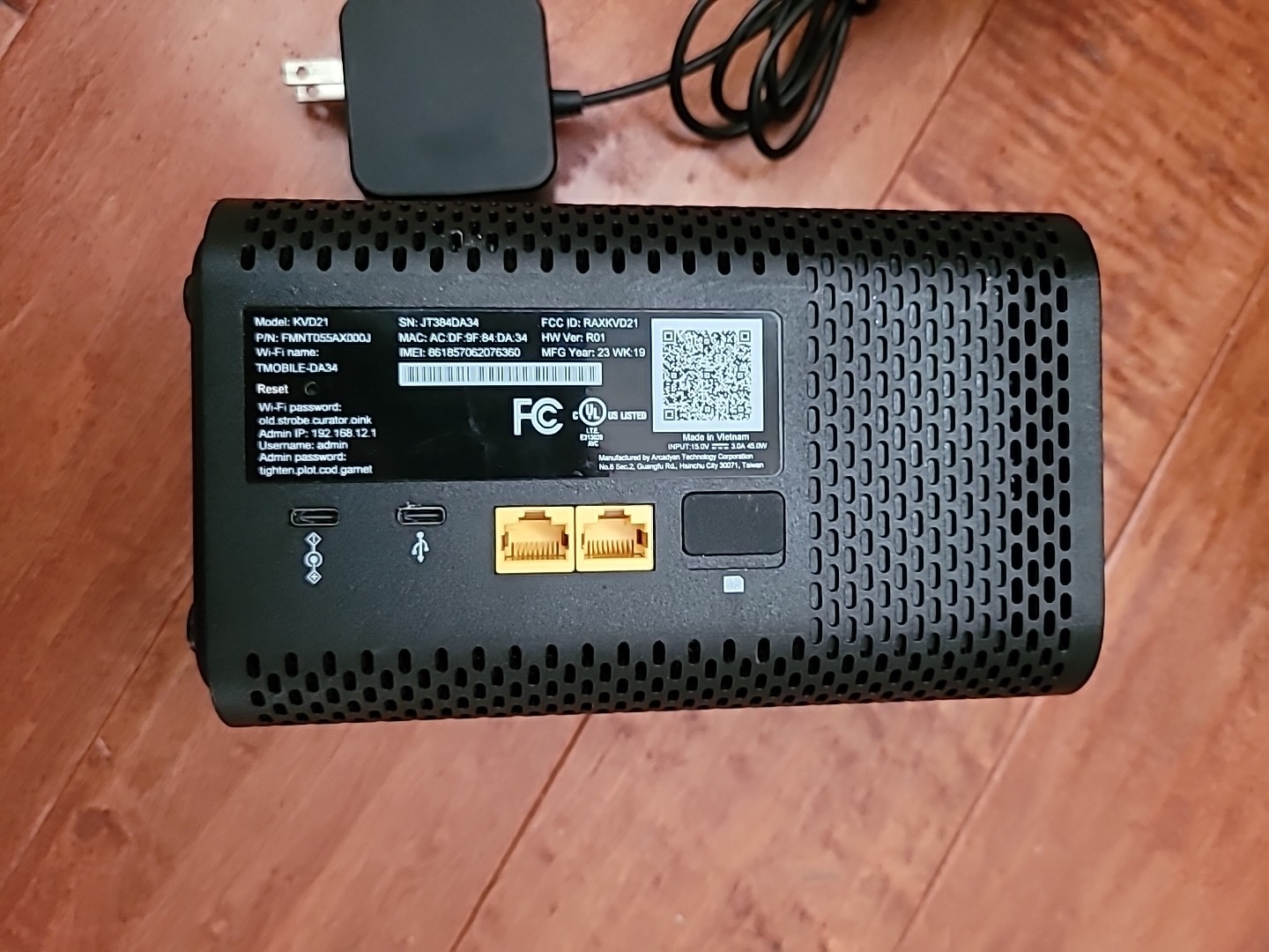 T-Mobile Arcadyan KVD21 5G Gateway WiFi 6 Home Internet Modem Router w/ PS