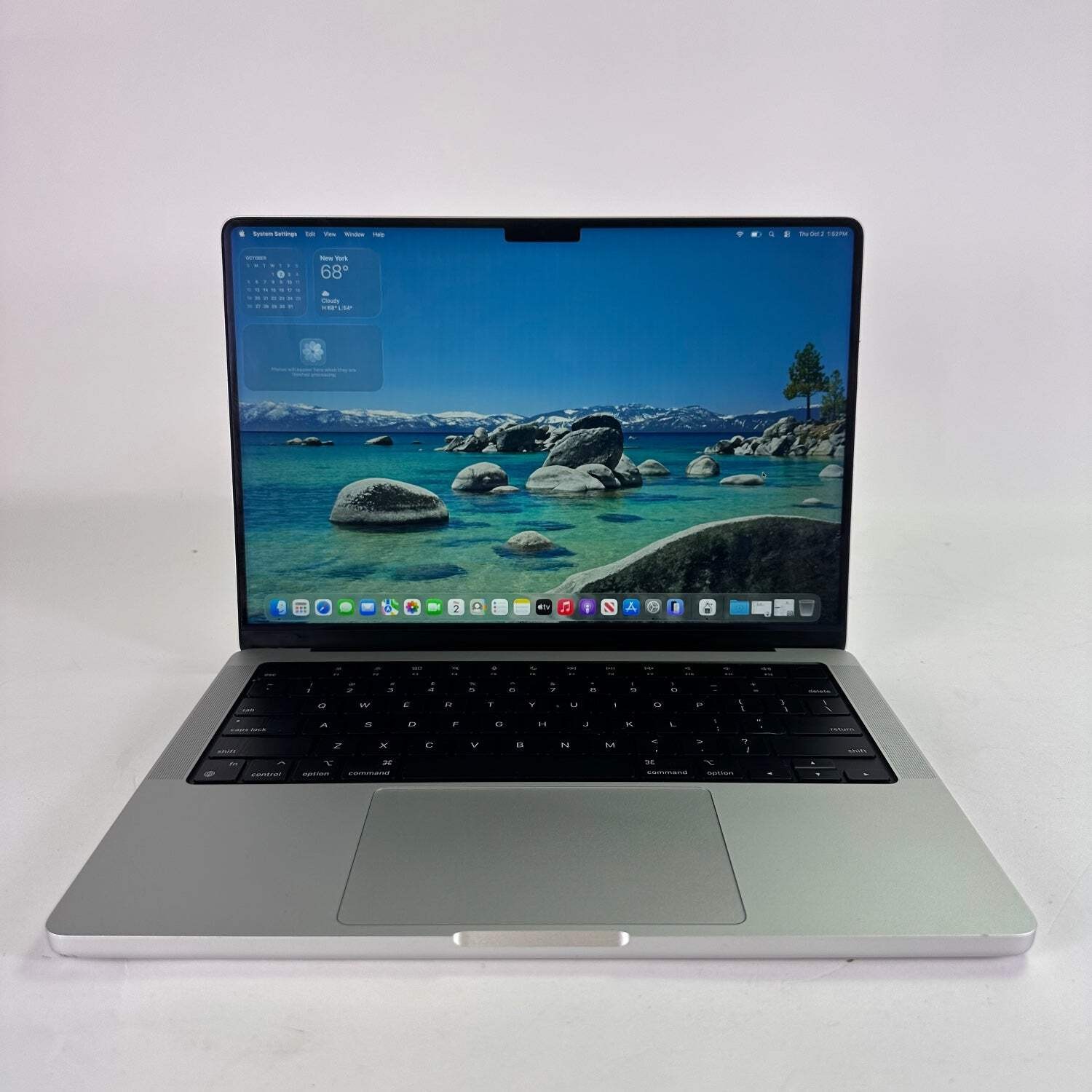 2021 Apple MacBook Pro 14″ M1 Pro 14C GPU 3.2GHz 16GB RAM 512GB SSD A2442