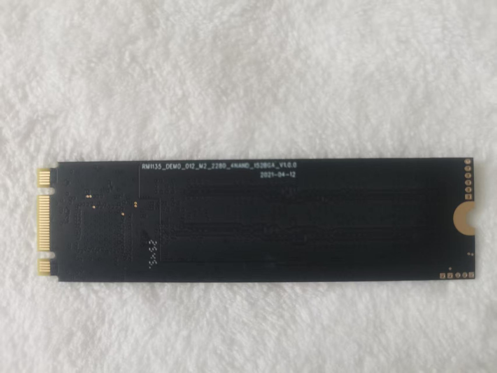 M2 2280 PCIe 4.0 solid-state drive high-speed storage device 1080P RO 2TB NGFF