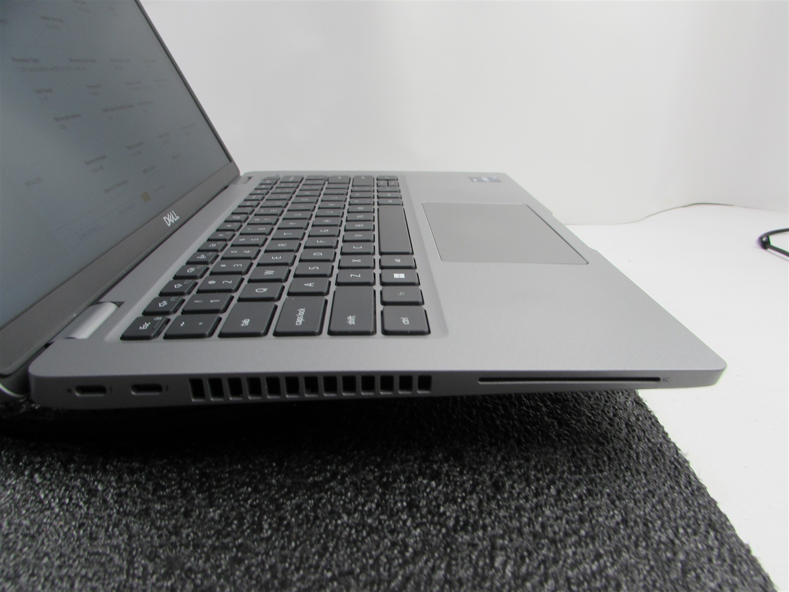 DELL LATITUDE 5430 1920X1080 FHD CORE I5-1245U 512GB SSD 16GB RAM NO O.S
