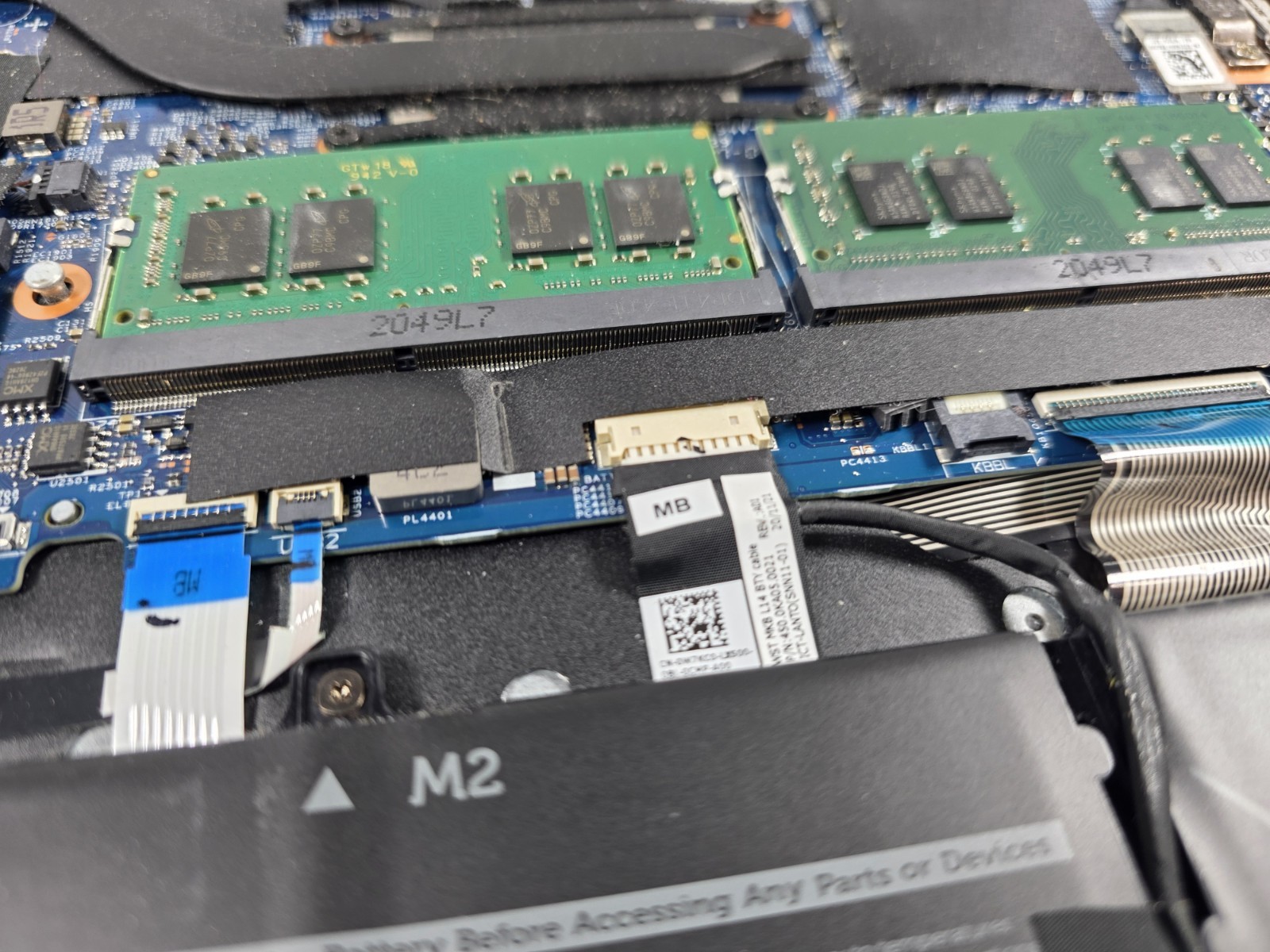 DELL LATITUDE 15″ 3510 MOTHERBOARD i7-10510U J6VTW 0J6VTW Battery