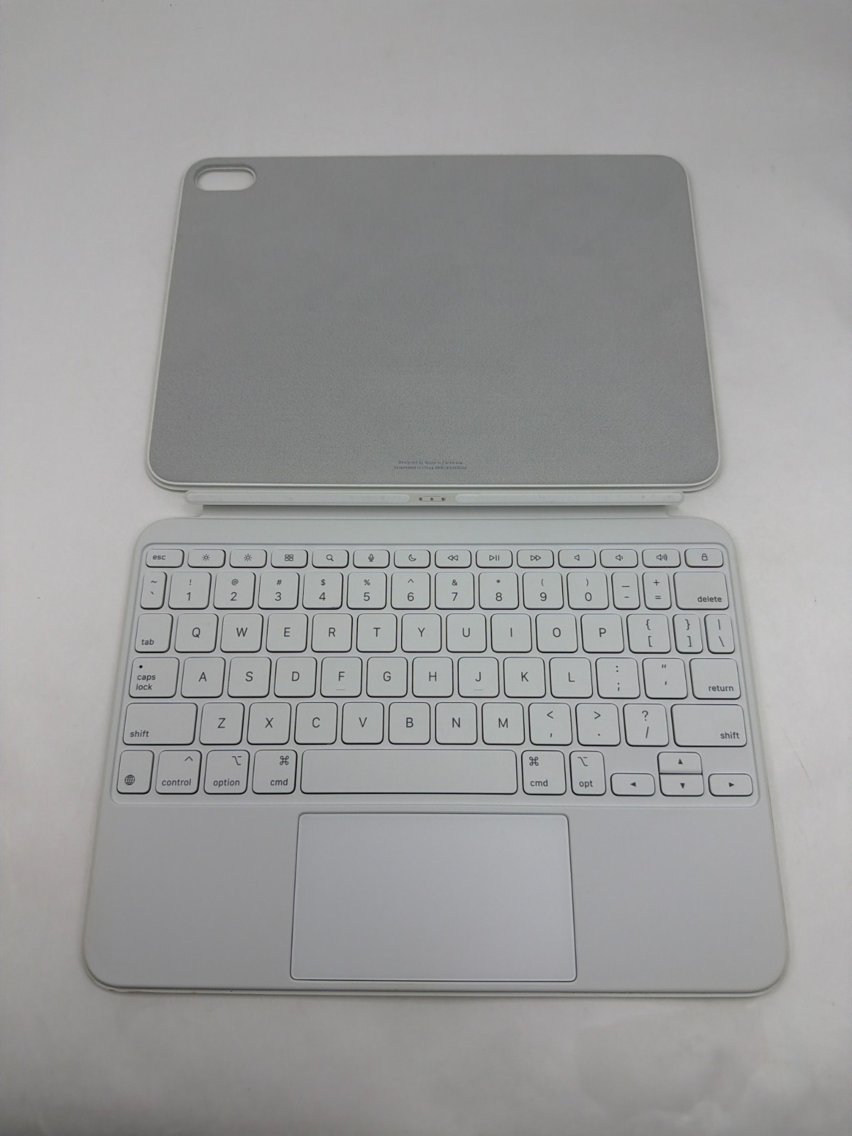 Apple Magic Keyboard Folio Case for Apple iPad 10.9″ A16 10th Gen white VG