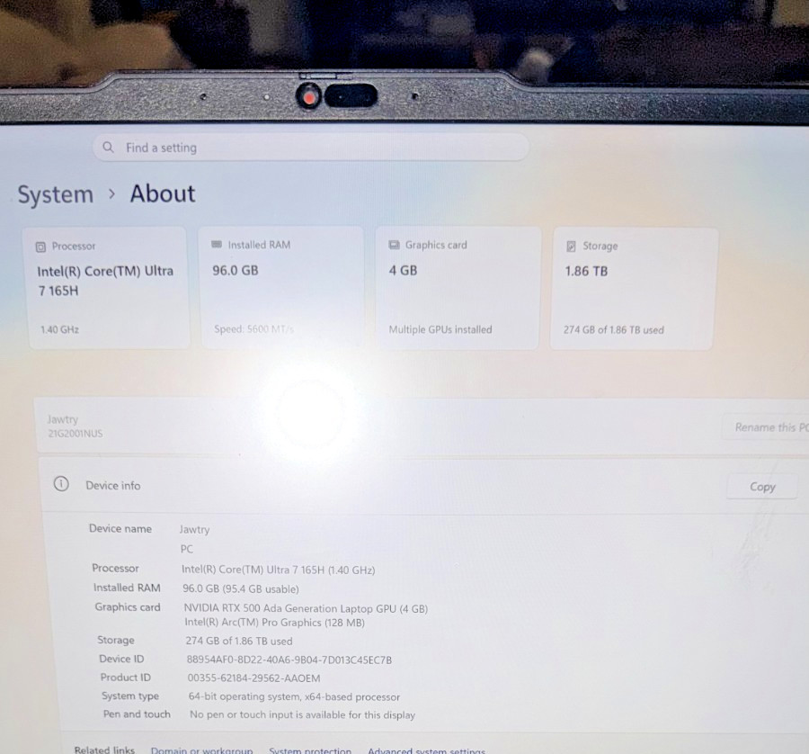 Lenovo ThinkPad P14s Gen 5 Ultra 7 96GB 2TB RTX 500 Ada + 135W Charger