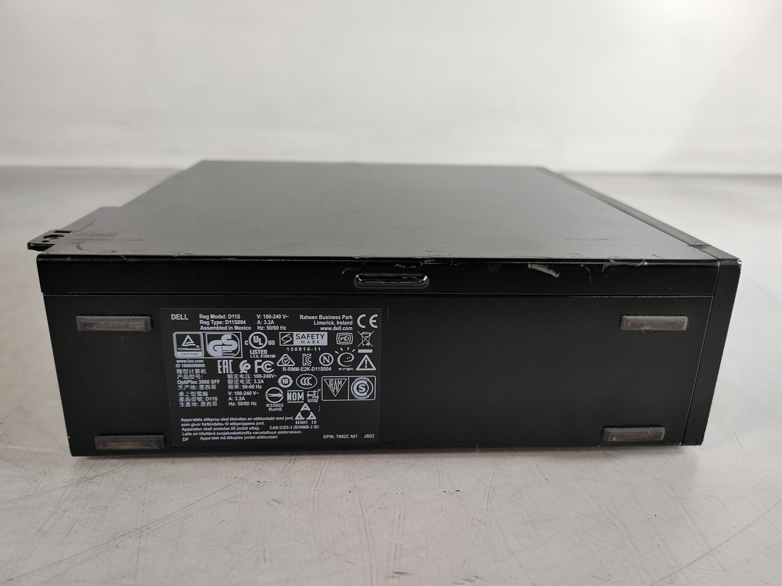 Dell OptiPlex 3060 SFF Core i5-8400 2.80 GHz 8 GB DDR4 No HDD