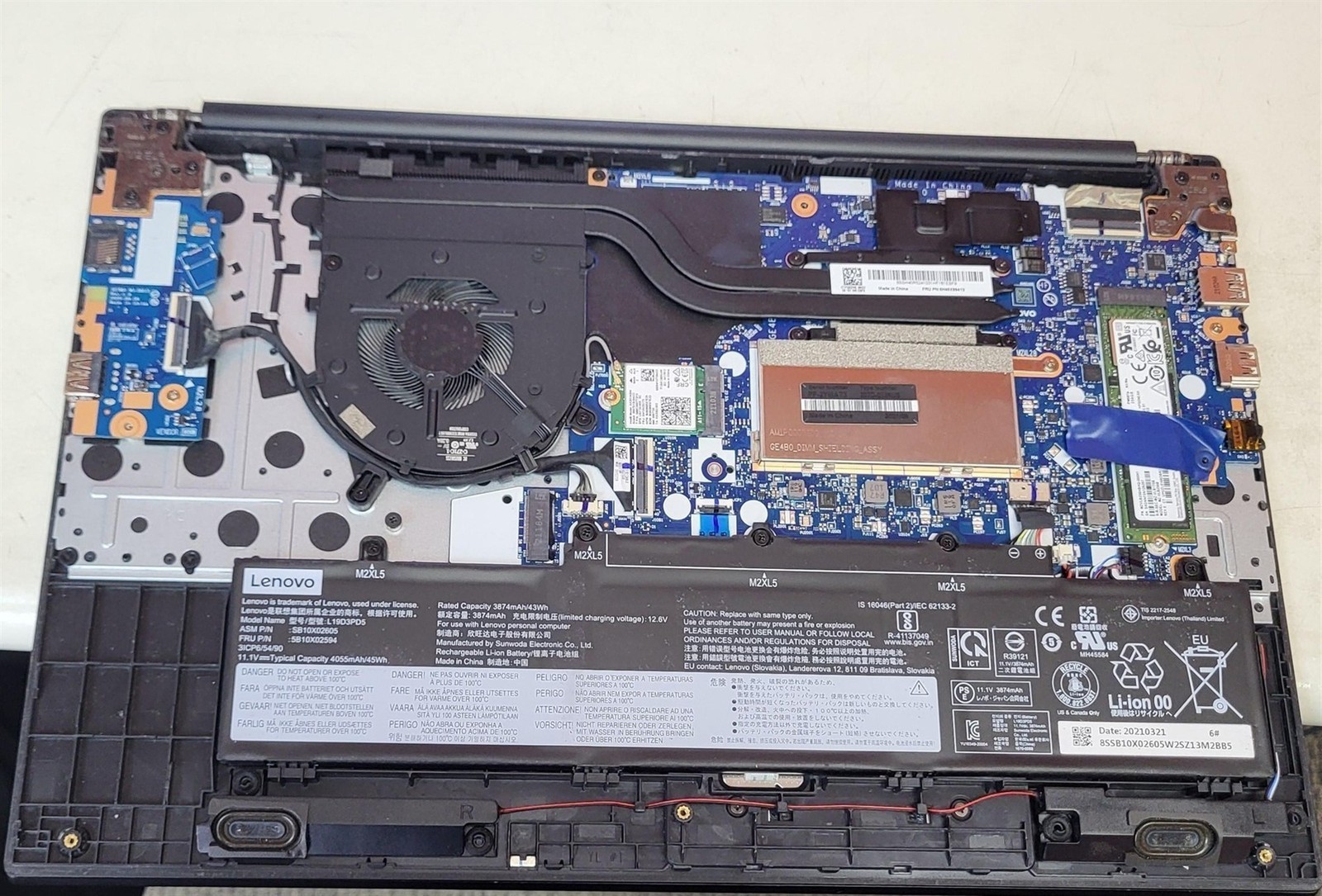 Scratched Screen Lenovo ThinkPad E15 Gen 2 Intel i5-1135G7 2.4GHz 8GB 256GB SSD