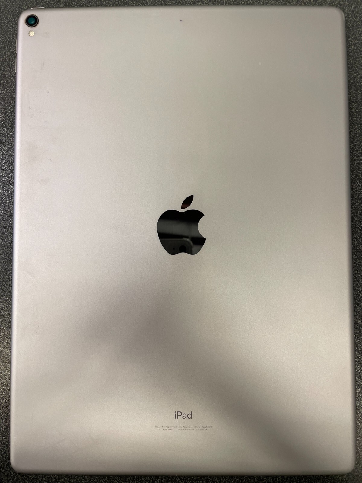 Apple iPad Pro 2nd Gen 256GB, Wi-Fi, 12.9in – Space Gray-GOLD-SILVER – FAIR