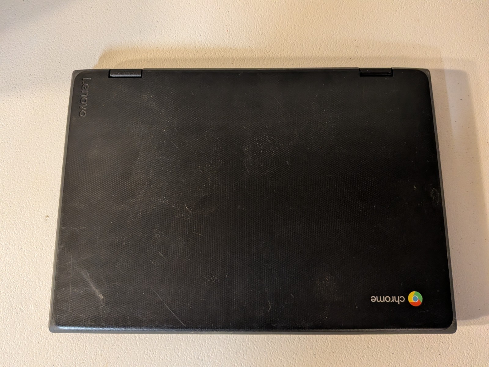Chromebook Lenovo 500E Touchscreen Intel Celeron N3450 4GB RAM 32GB NO CHARGER!