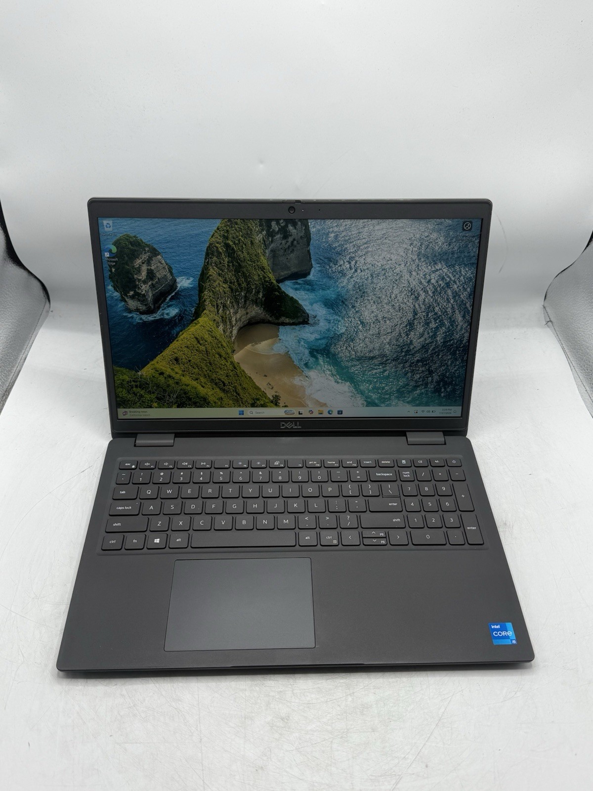 Dell Inspiron 3520 15.6 FHD i5-1135G7 2.40GHz 8GB RAM 256GB NVMe
