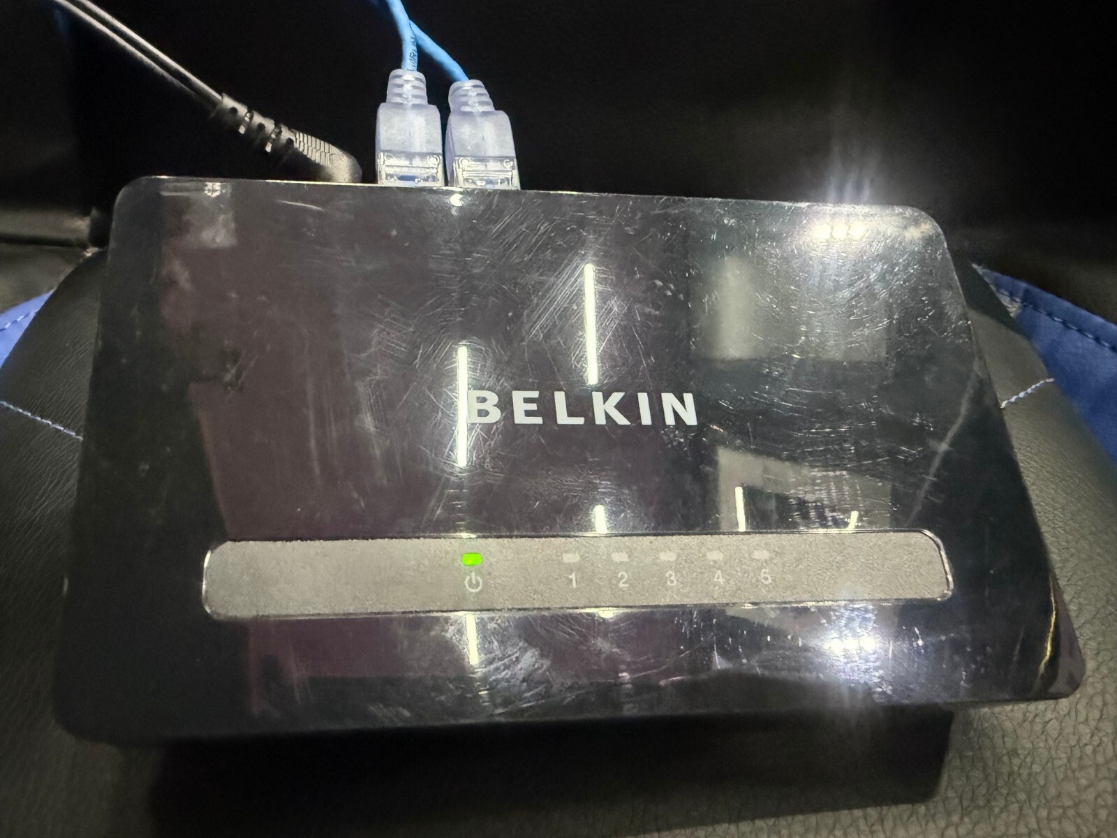 BELKIN E4G0510 WIRED 5 PORT GIGABIT NETWORK SWITCH