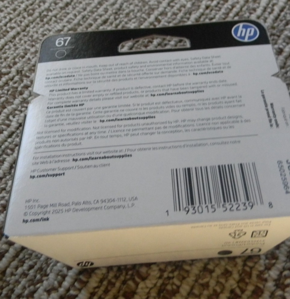 New Genuine HP 67 Black Ink Cartridge in Retail Box EXP 01/2028 Free Shipping