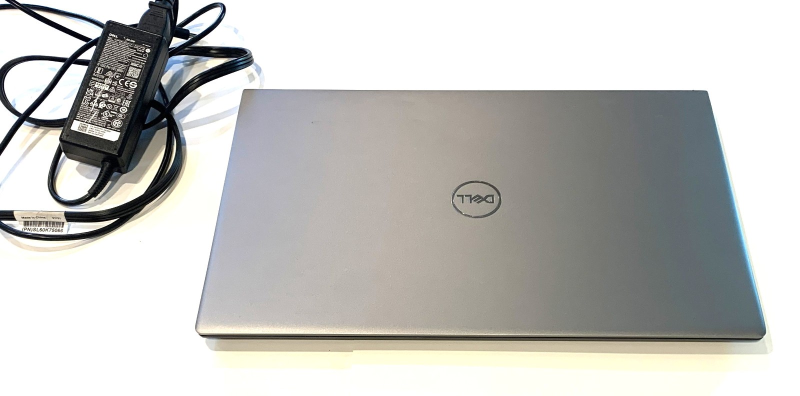 Dell Vostro 15 5510 Laptop i7-11390H 16GB 256GB Backlit keyboard Win11 Pro