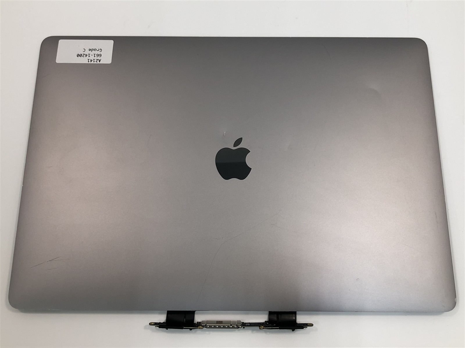 Apple MacBook Pro A2141 16″ Screen Assembly Space Gray 661-14200 – Grade C