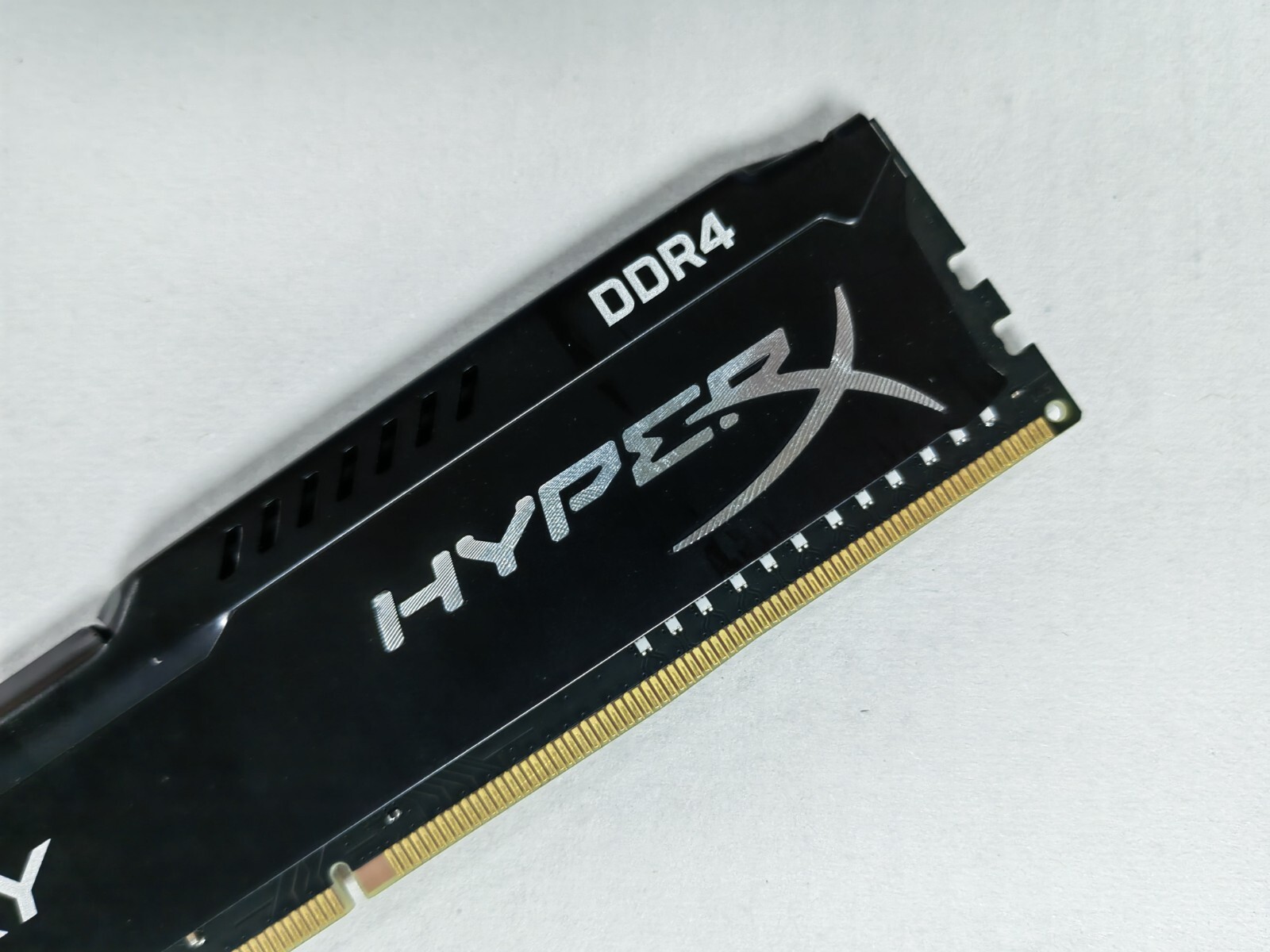 HP Kingston 8GB DDR4 2666 HyperX 1Rx8 PC4-2666XMP PC4-21300 288pin Desktop RAM
