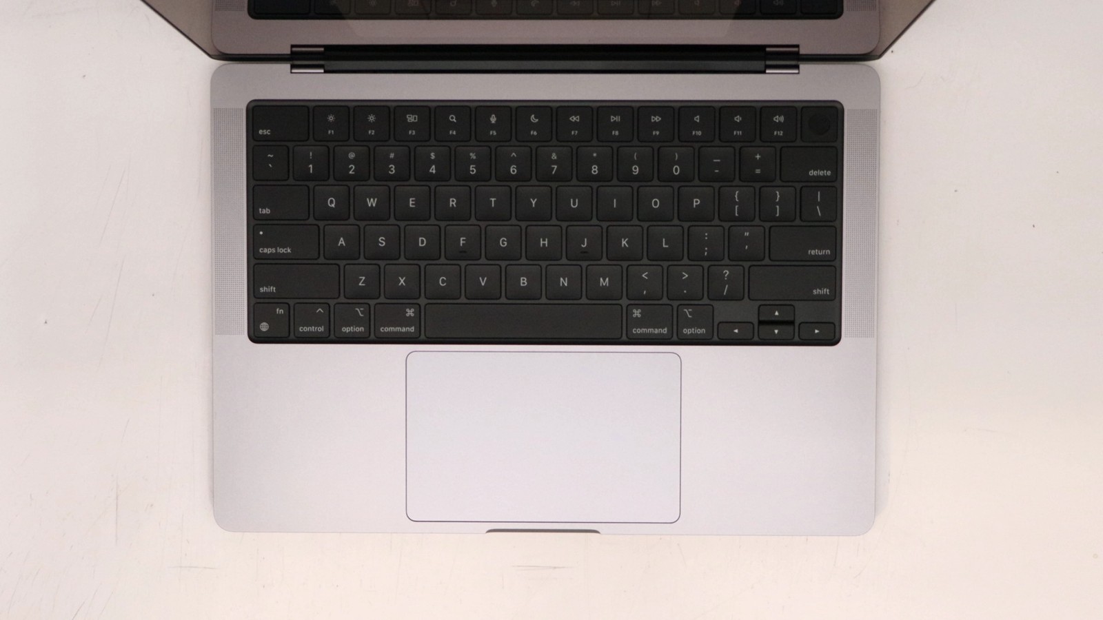 Apple MacBook Pro 14 M1 Pro 10-Core 32GB 512GB Gray 2021 – Used Very Good