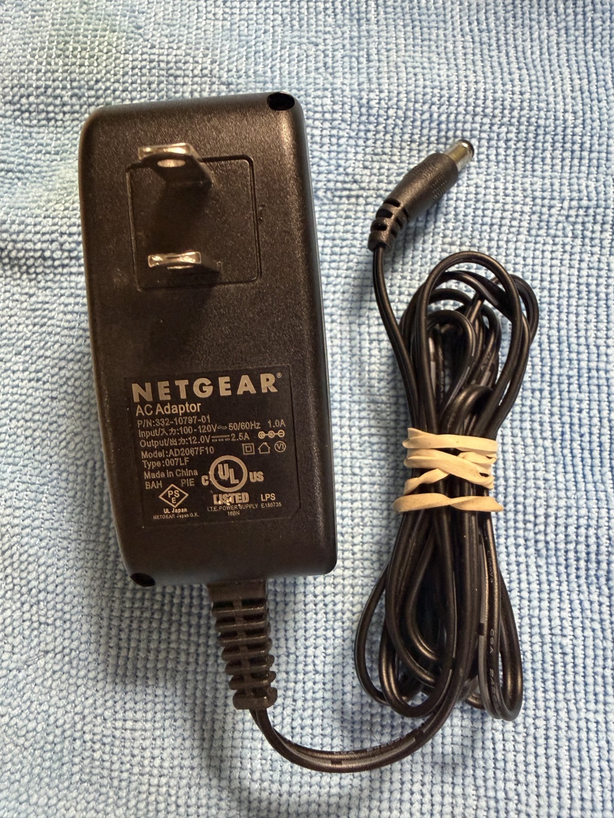 NETGEAR CM1000 1Gbps High Speed DOCSIS 3.1 Cable Modem + Original Power Cord