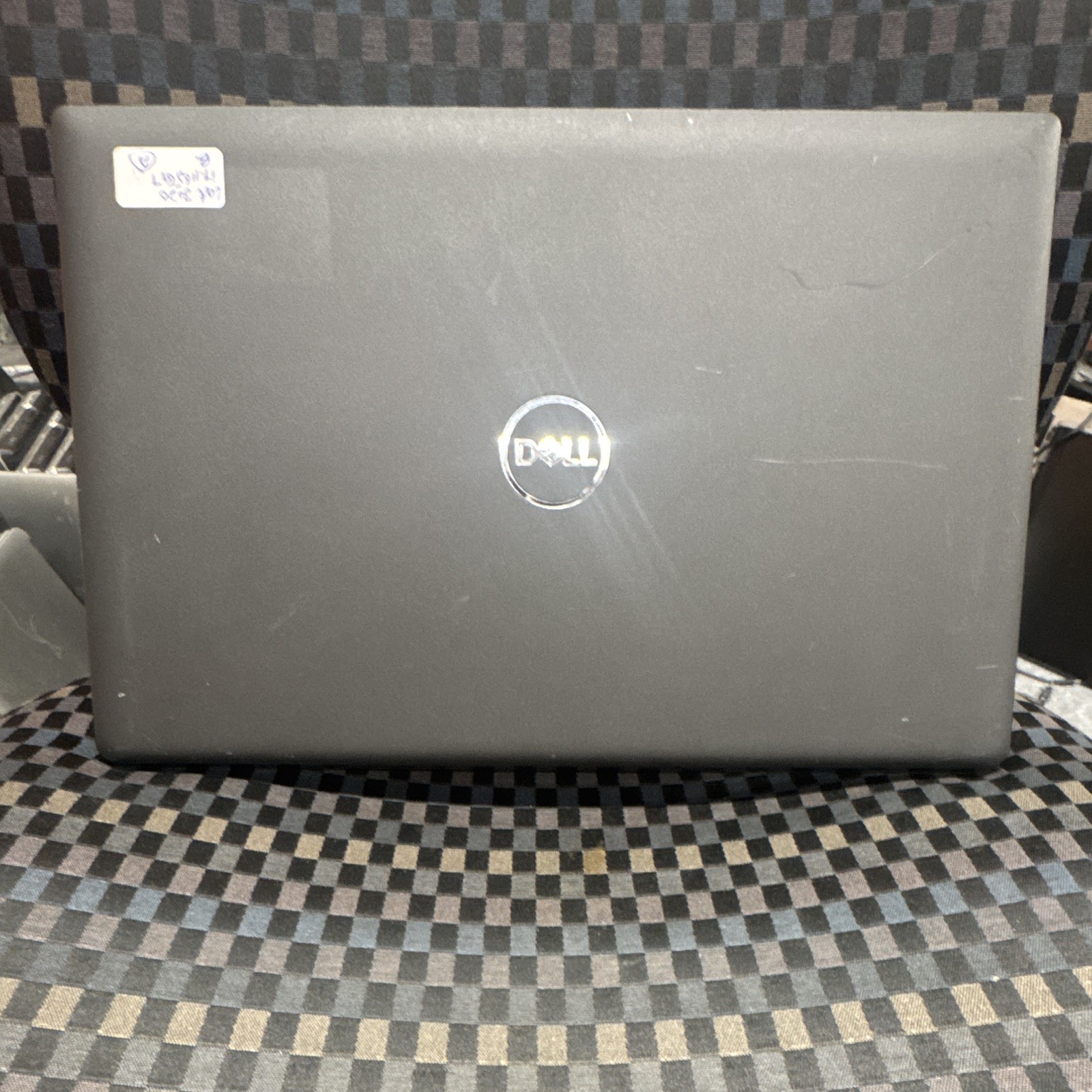 Dell Latitude 3520 15.6″ i7-1165G7 16GB 256GB NVMe MX450 Win 11 Pro
