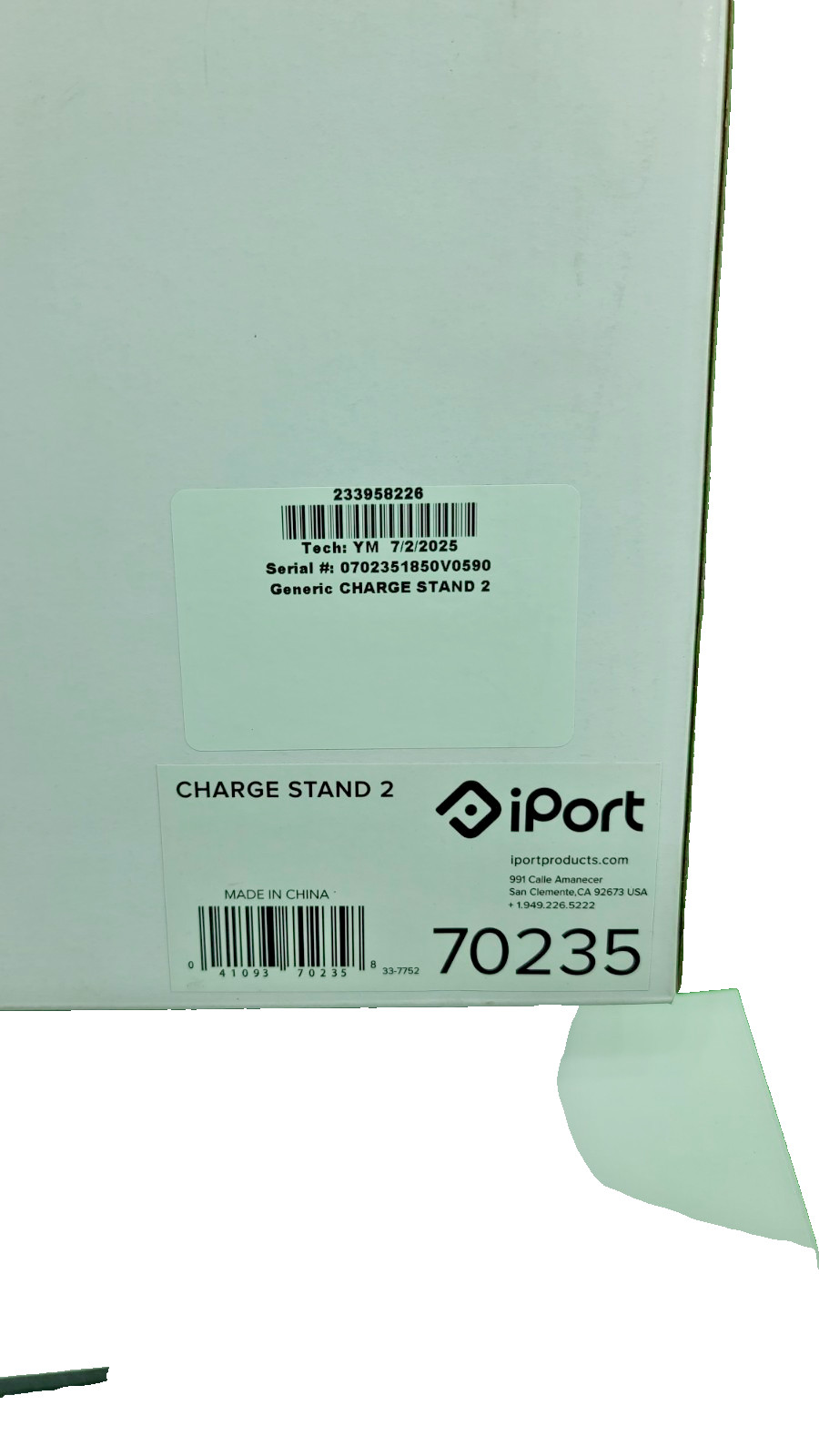 iPORT Charging Stand with Sleeve for Apple iPad Mini 1, 2, 3, 4 – Black
