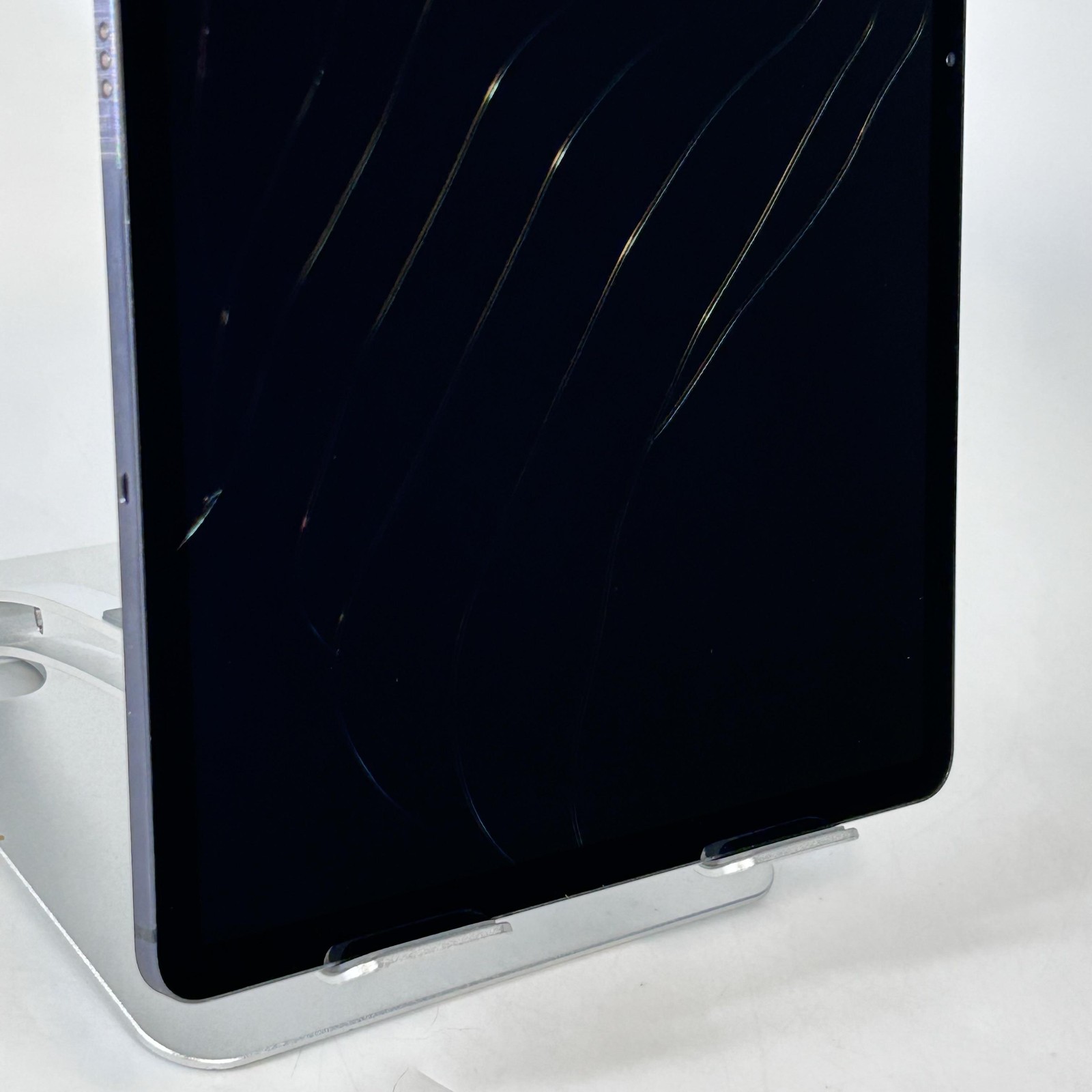 Samsung Galaxy Tab S7 Plus Mystic Black 128GB WiFi – 6GB RAM – Cracked Screen
