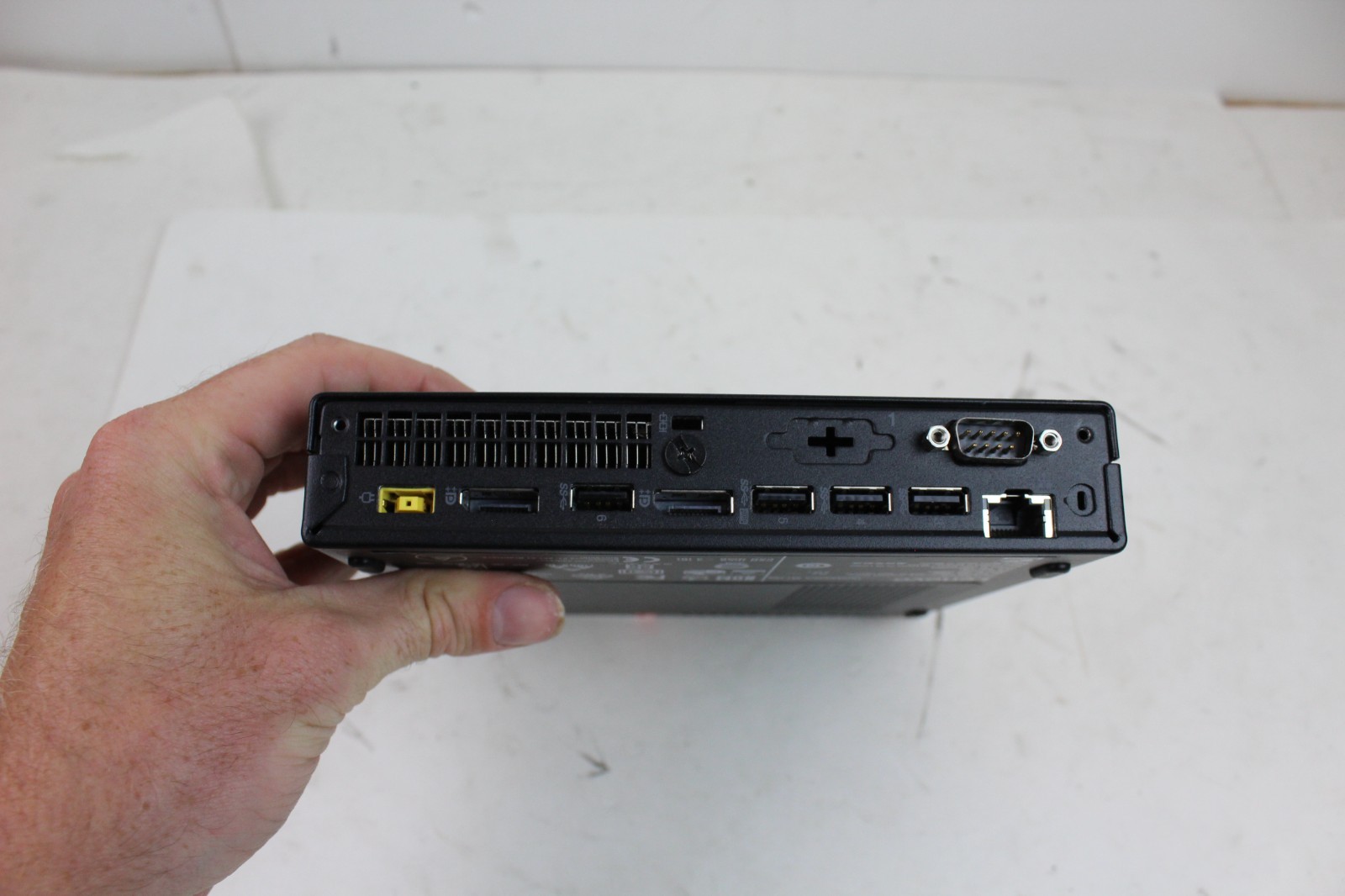 Lenovo ThinkCentre M710q Tiny Core i3-7100T 8GB RAM NO HDD