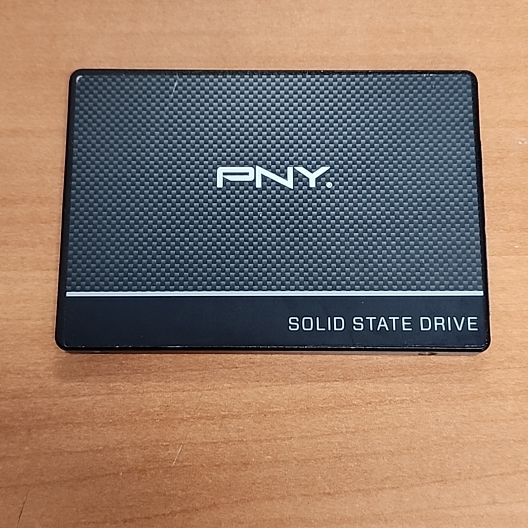 PNY CS900 120GB 2.5″ Internal SSD (SSD7CS900-120-RB)
