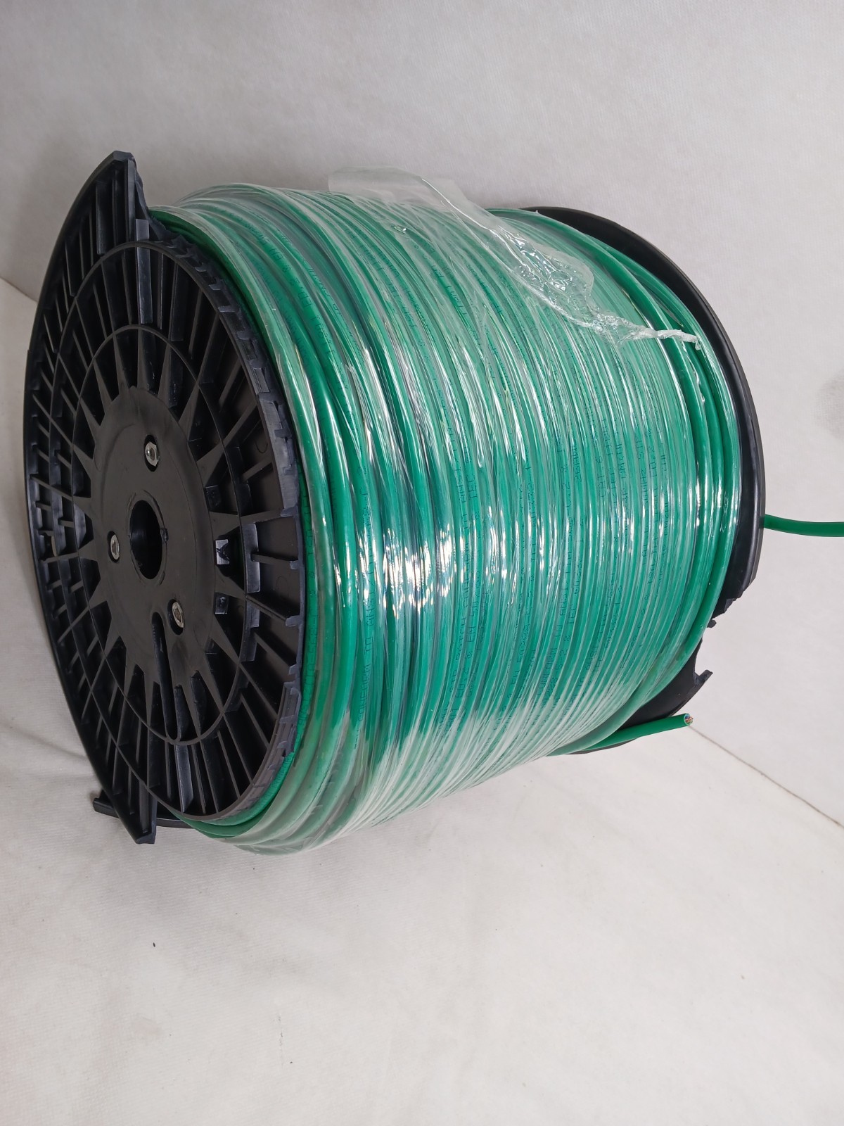 Cat6 26AWG Solid 4 Pair STP Patch Cable – 1000ft Bulk Ethernet Cable 550MHz