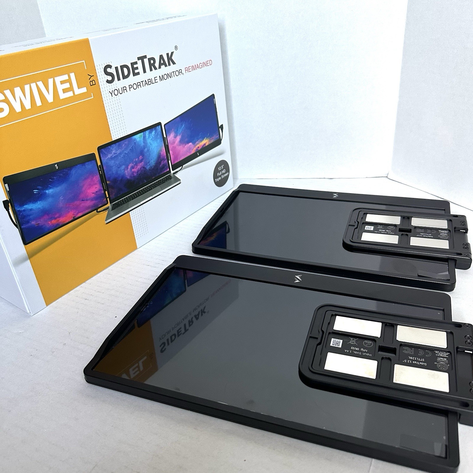 SideTrak Swivel Triple 12.5″ LED Portable Monitor Black Full HD STTL12BL-TRI