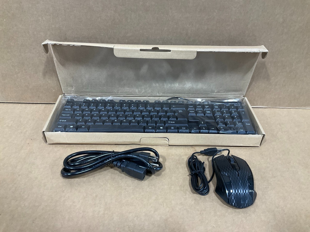 Dell OptiPlex 7010 DT i7-3770 8GB 500GB DLxDVDRW GbE W10P D7010DT500GB